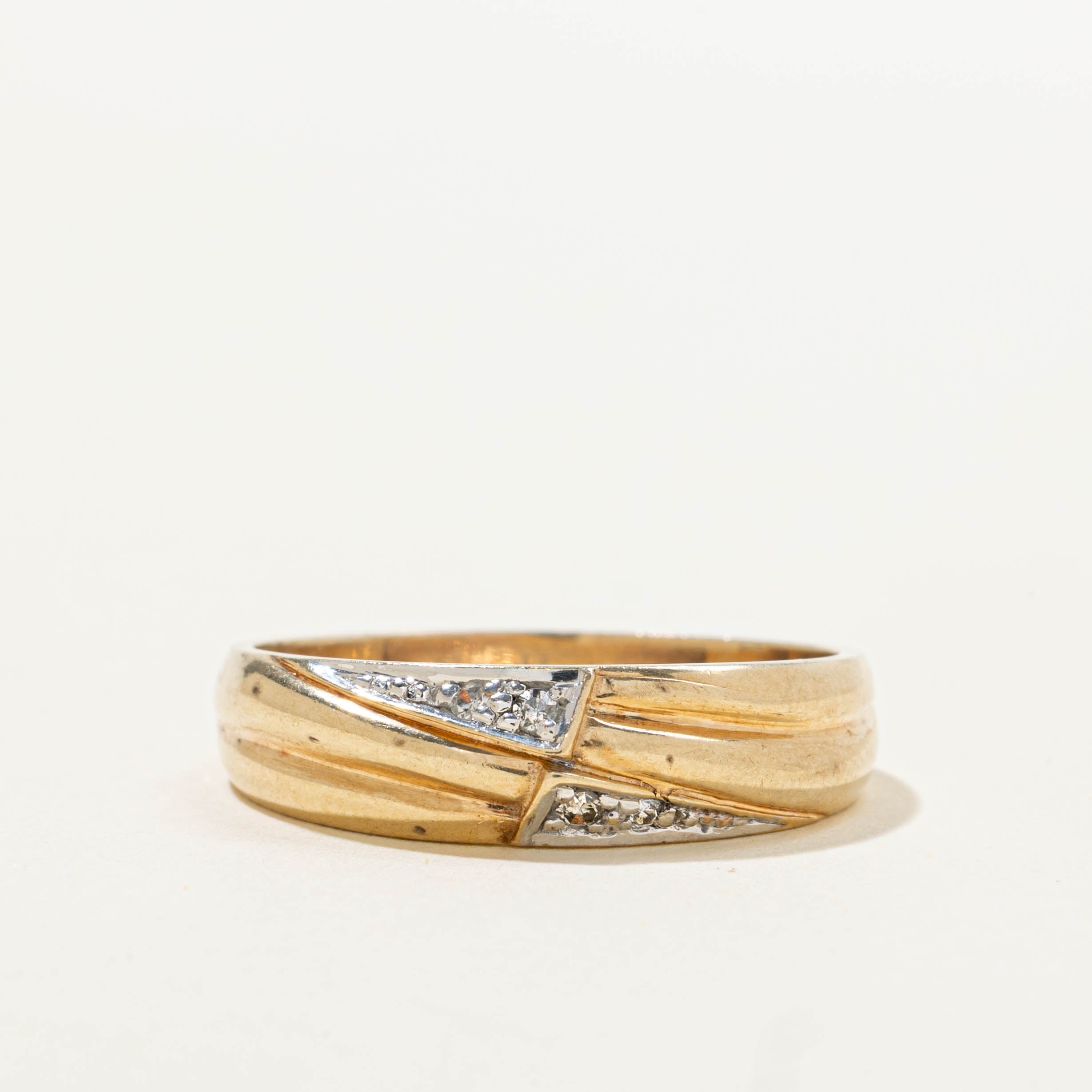Gold Diamond Grooved Band | SZ 10