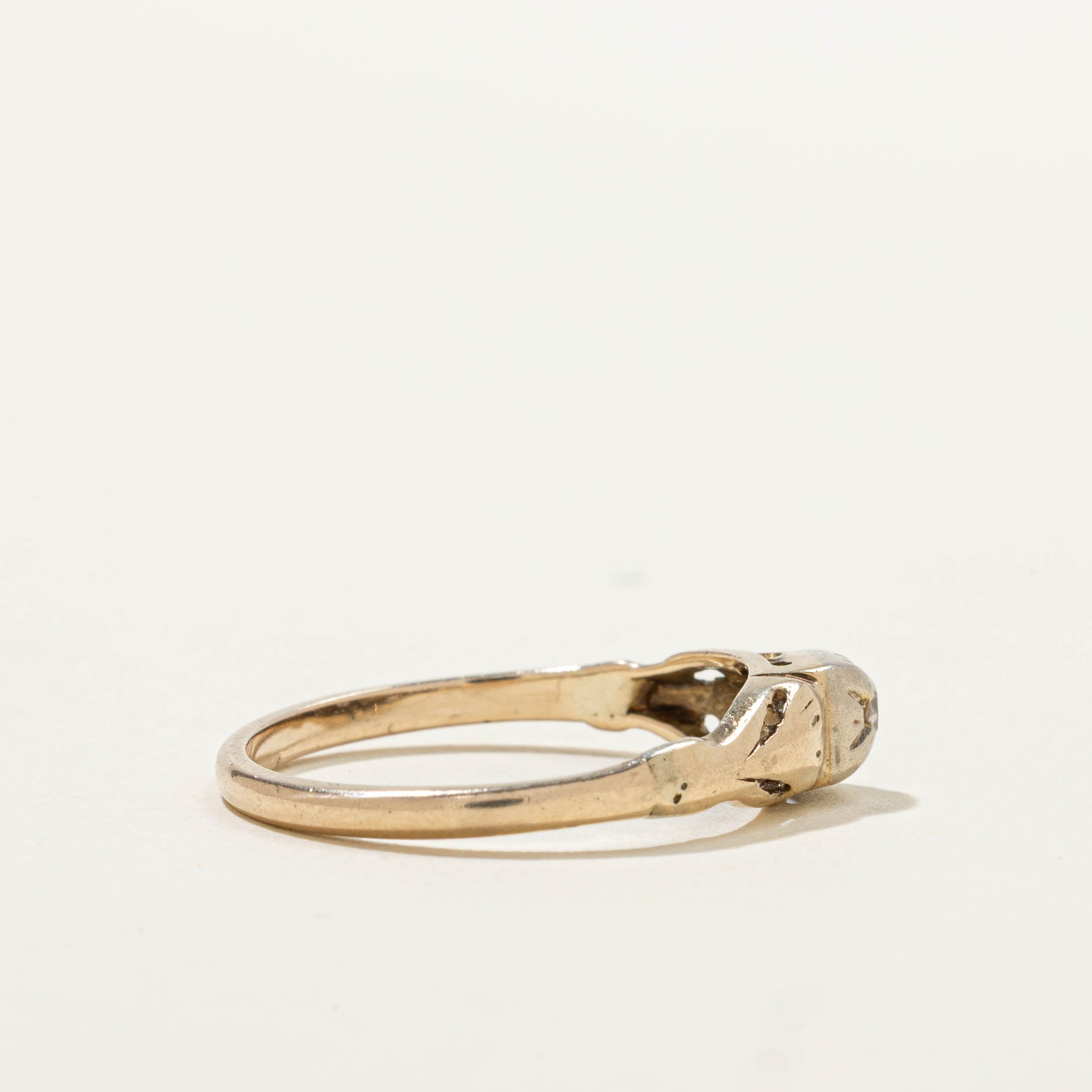 9k Illusion Set Diamond Textured Ring | SZ 6.5