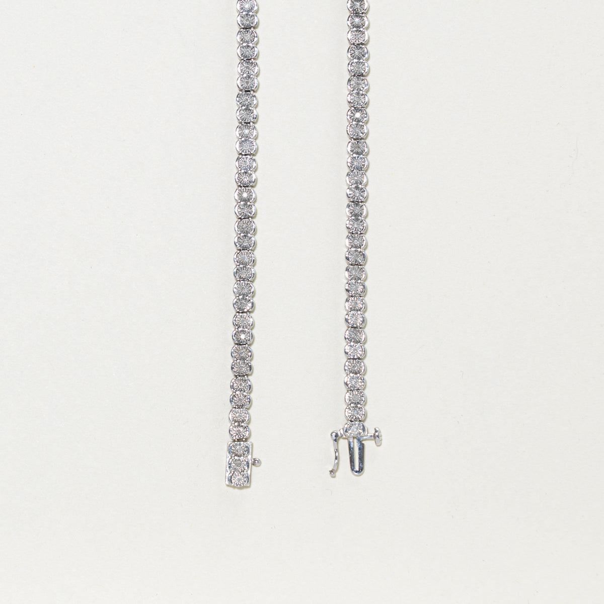 'Effy' Silver Illusion Set Diamond Scalloped Tennis Necklace | 0.31ctw | 18"
