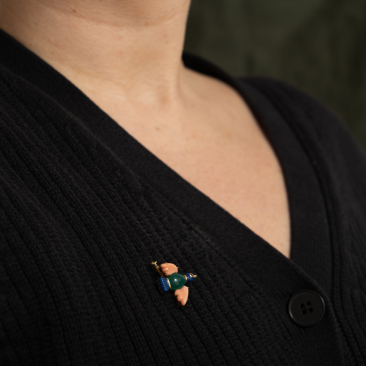 'Cartier' Vintage 1991 18k Chrysoprase, Enamel, Coral & Ruby Bird Brooch Pin | 3.11ctw
