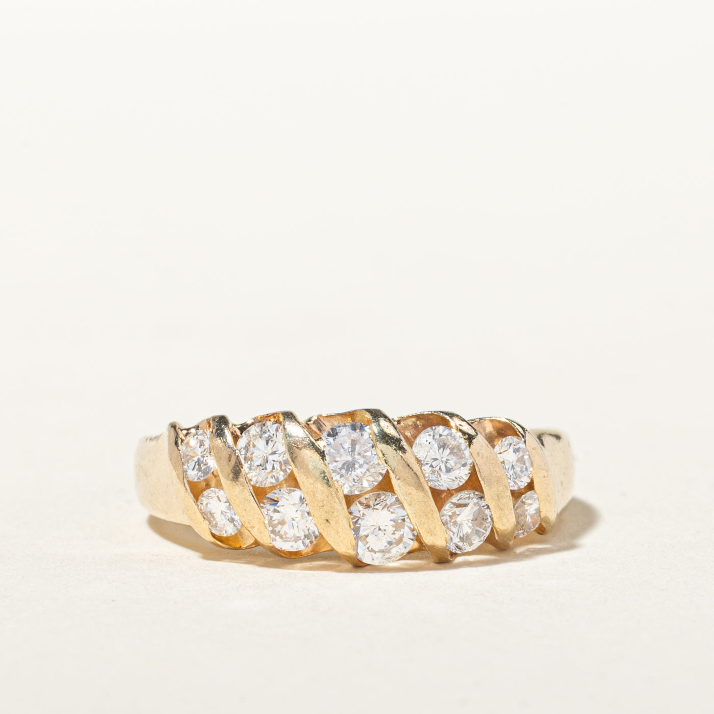 14k Multi Row Diagonal Diamond Grooved Ring | 0.95ctw | SZ 3.5