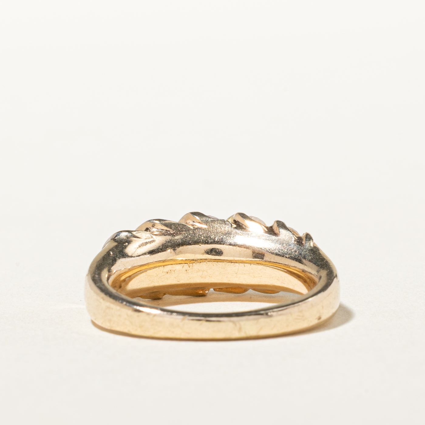 14k Multi Row Diagonal Diamond Grooved Ring | 0.95ctw | SZ 3.5