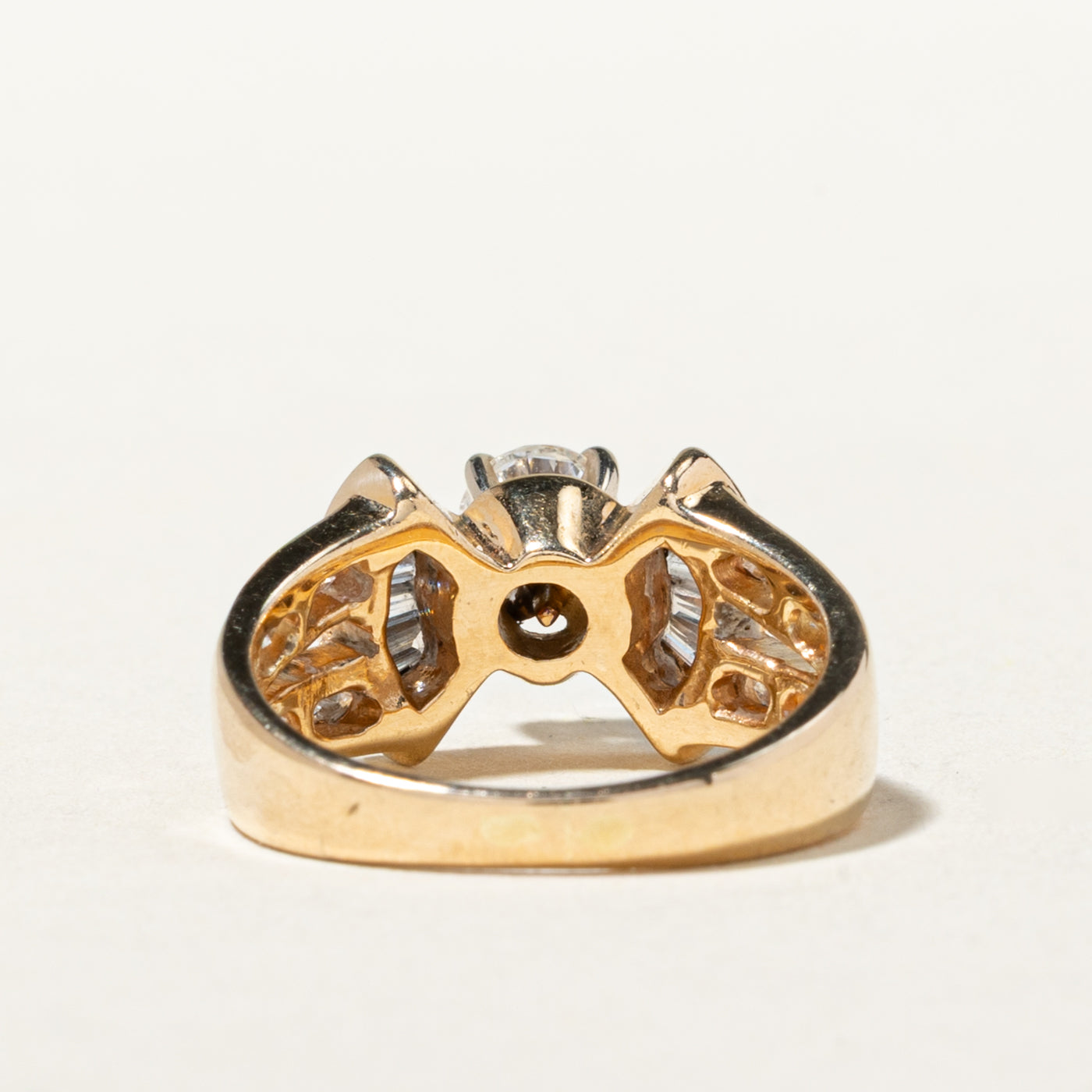 14k Diamond Channel Set Accented Bow Ring | 0.35 VS2 H/I, 0.47ctw | SZ 4