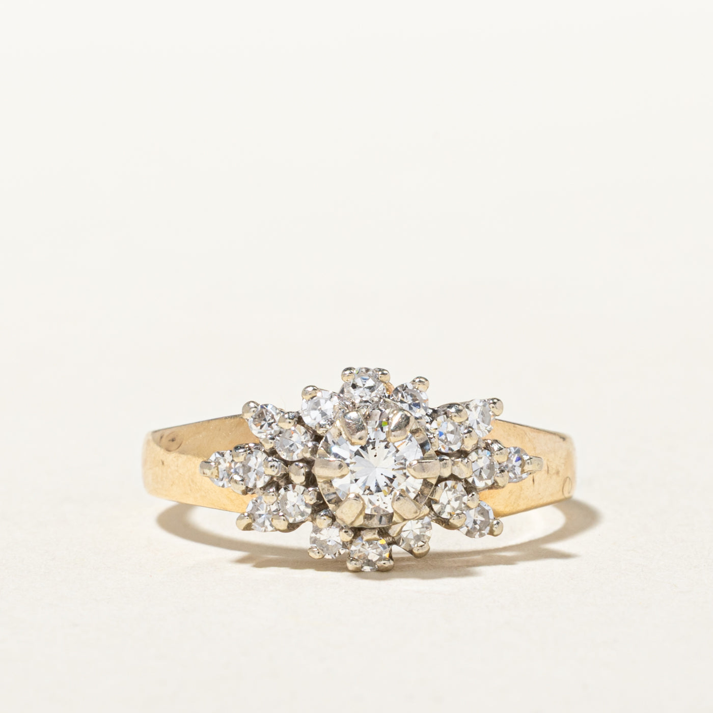 14k Illusion Set Diamond Cluster Ring | 0.67ctw | SZ 7.75
