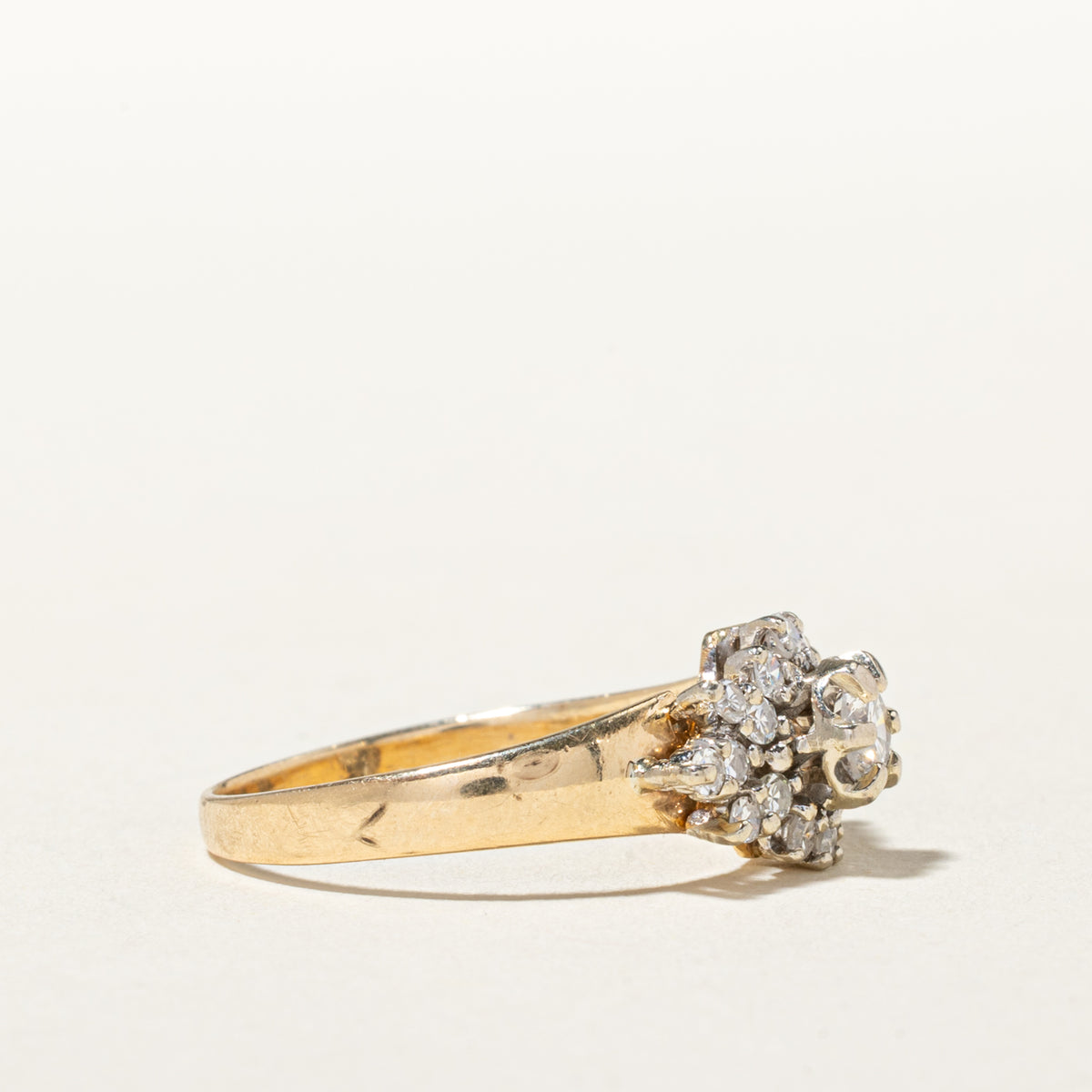 14k Illusion Set Diamond Cluster Ring | 0.67ctw | SZ 7.75
