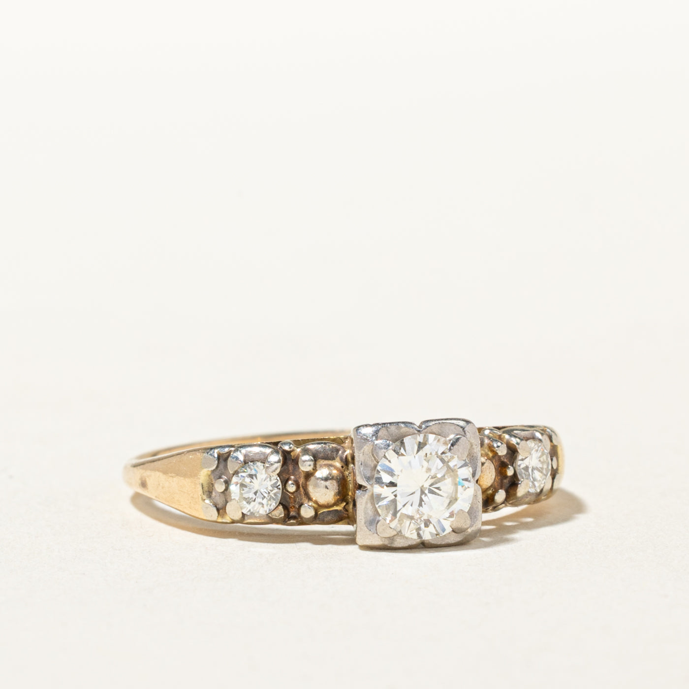 14k Illusion Set Diamond Textured Ring | 0.55ctw | SZ 8