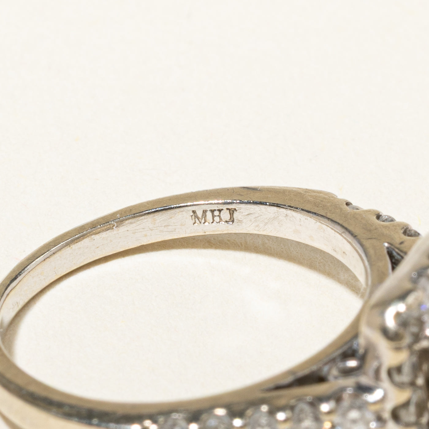14k Diamond Grid Halo Ring | 1.00ctw | SZ 5.25