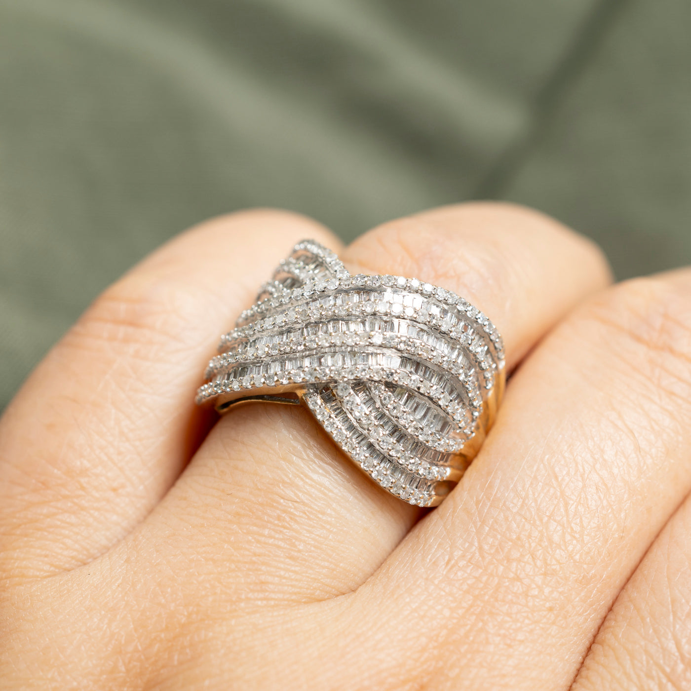 14k Multi Row Diamond Crossover Ring | 1.93ctw | SZ 7