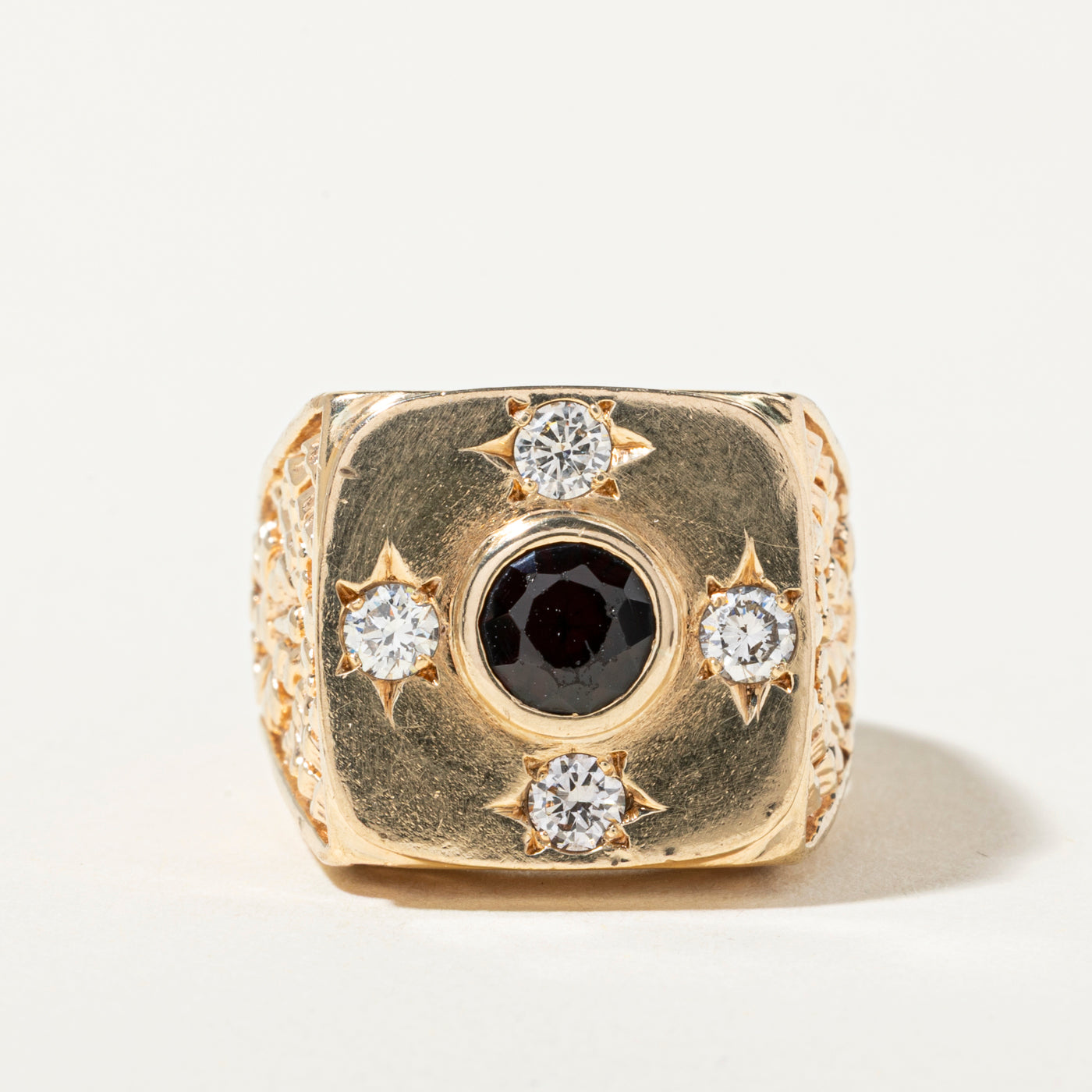 14k Garnet & Star Set Diamond Accented Chunky Signet Ring | 1.08ct, 0.40ctw | SZ 7.25