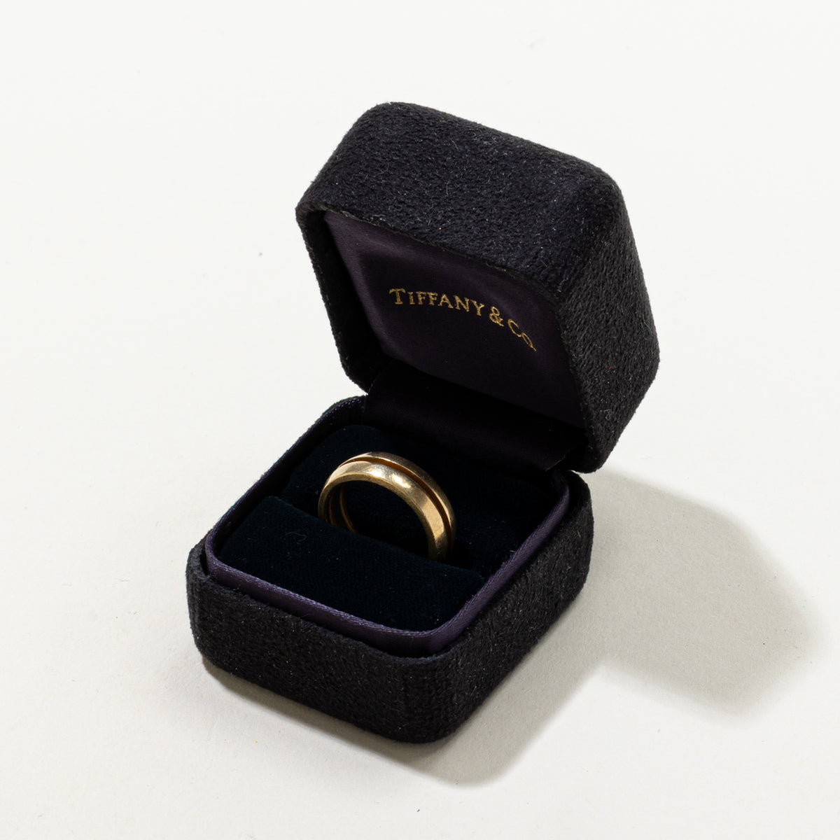 'Tiffany & Co.' Atlas 18k Gold Groove Ring | 6mm | SZ 6.5