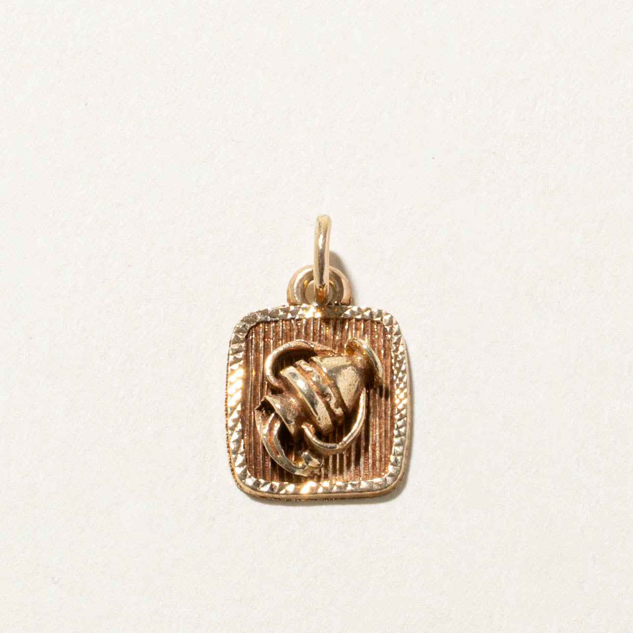 10k Aquarius Zodiac Charm