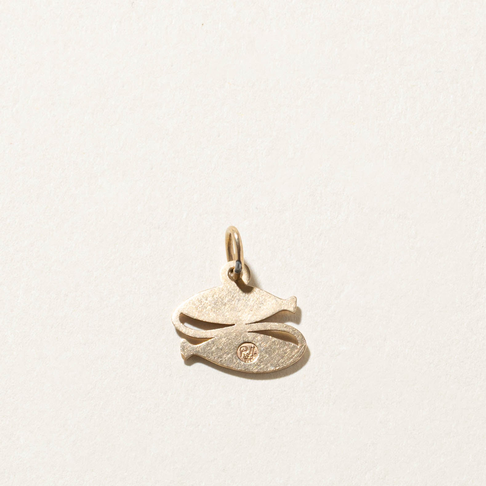 10k Pisces Zodiac Charm