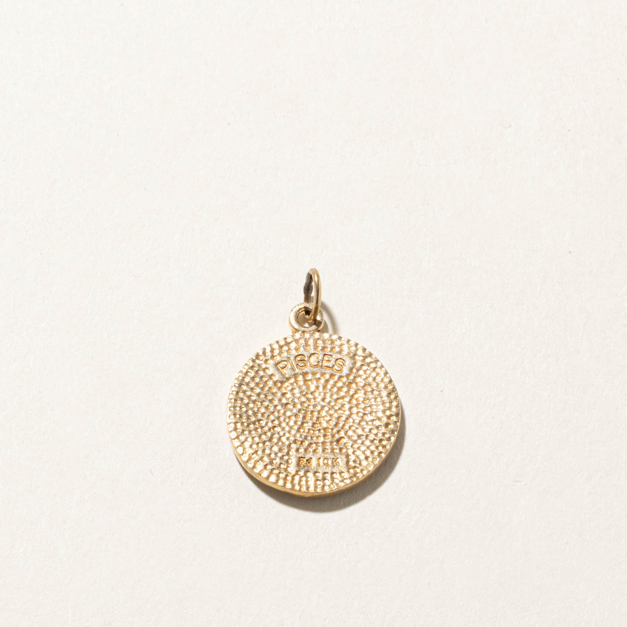 10k Pisces Zodiac Pendant