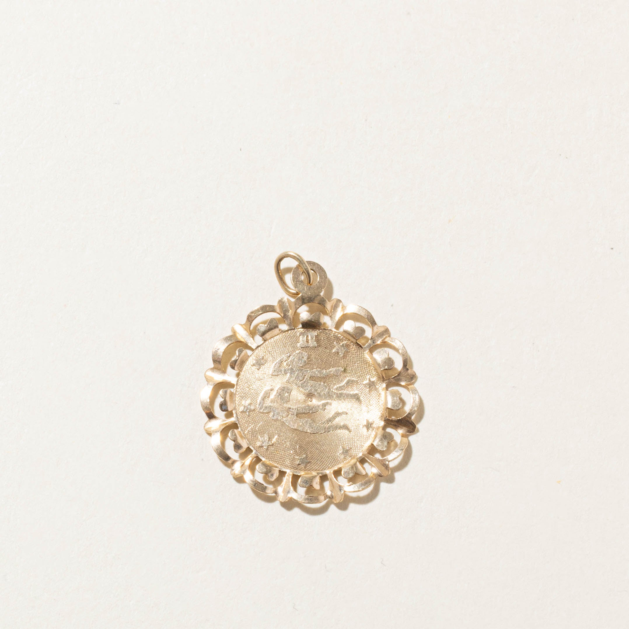 10k Gemini Zodiac Pendant