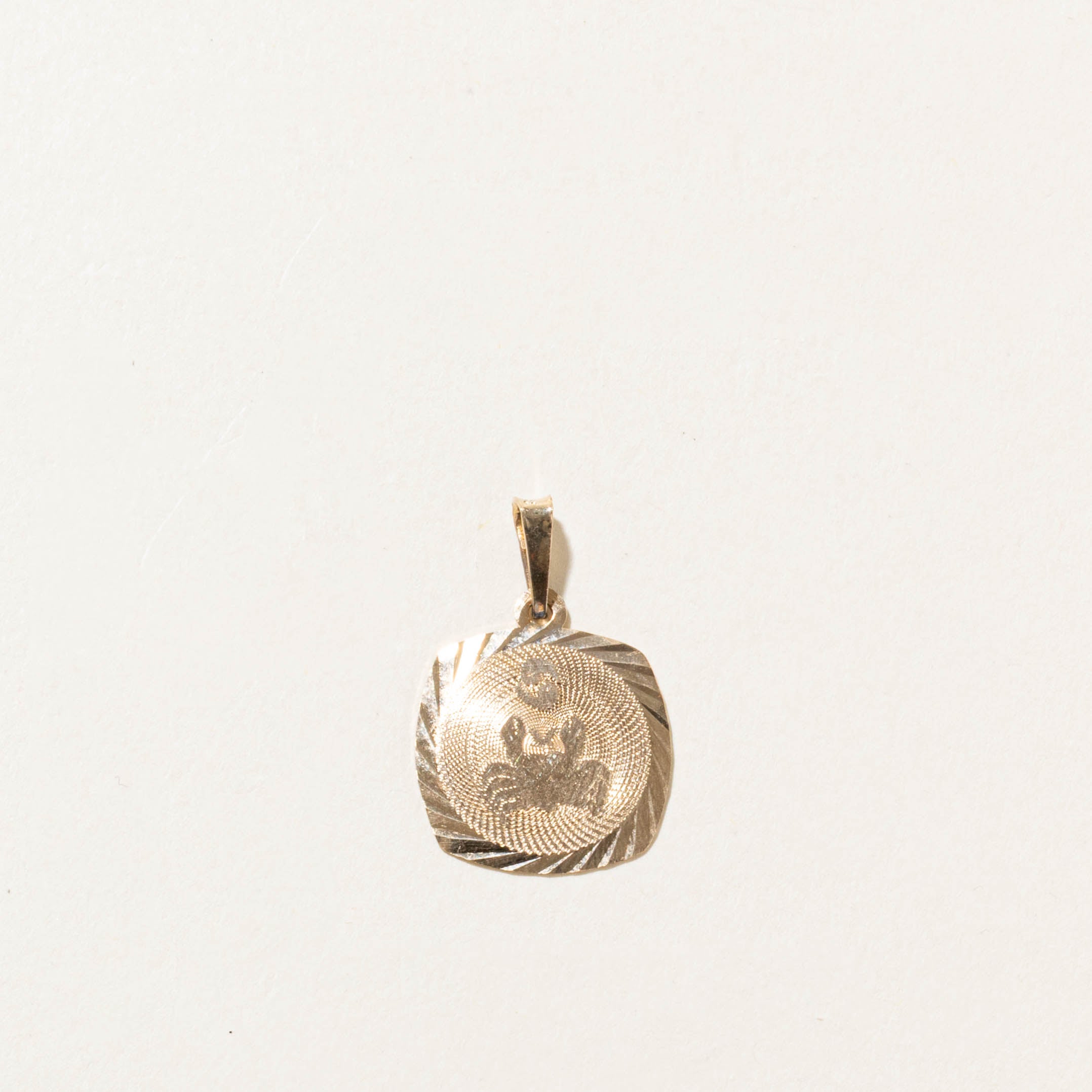 10k Cancer Zodiac Pendant