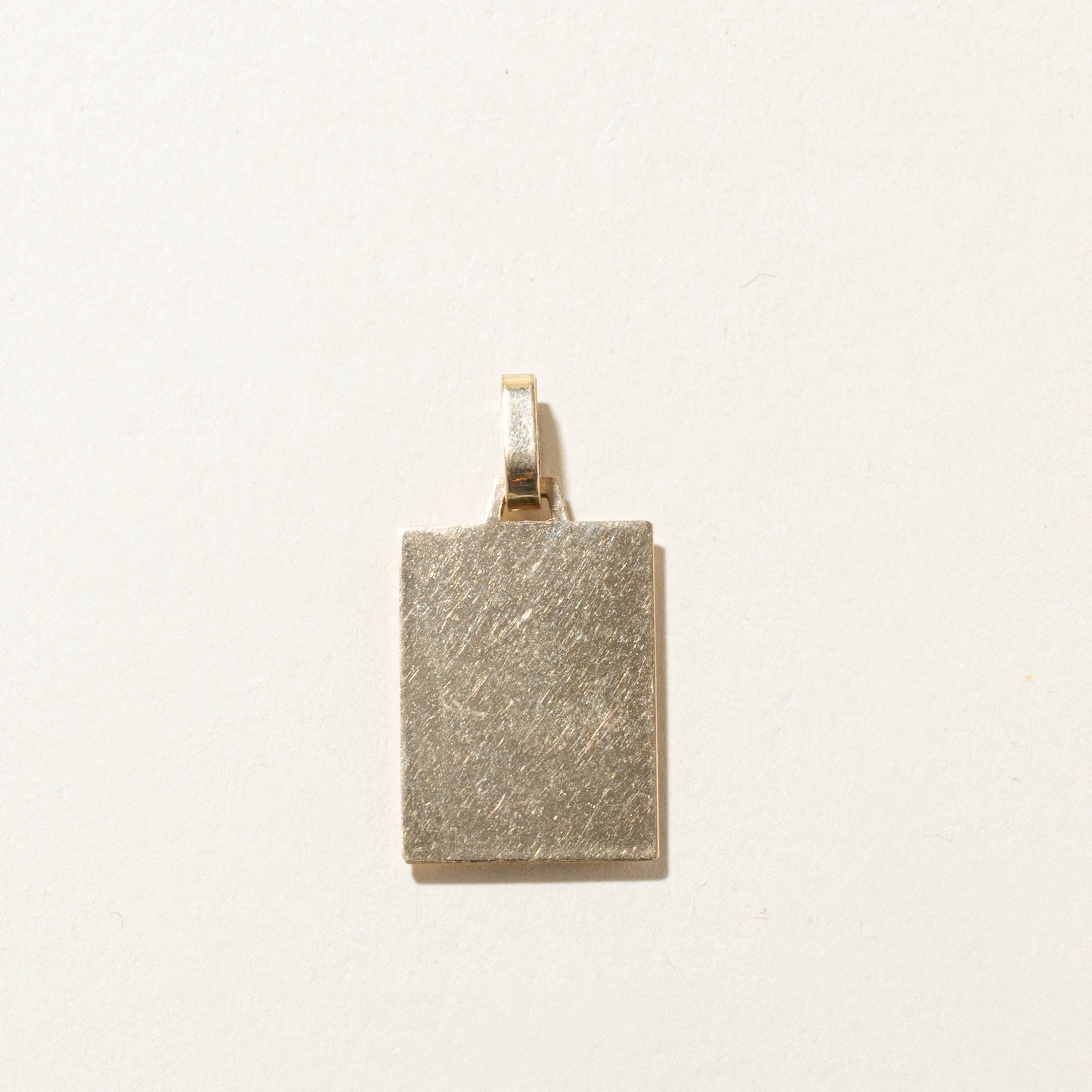 10k Leo Zodiac Pendant