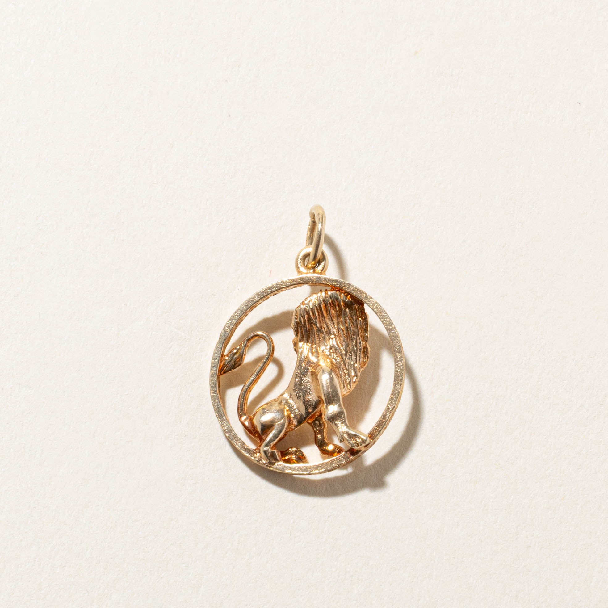 10k Leo Zodiac Charm
