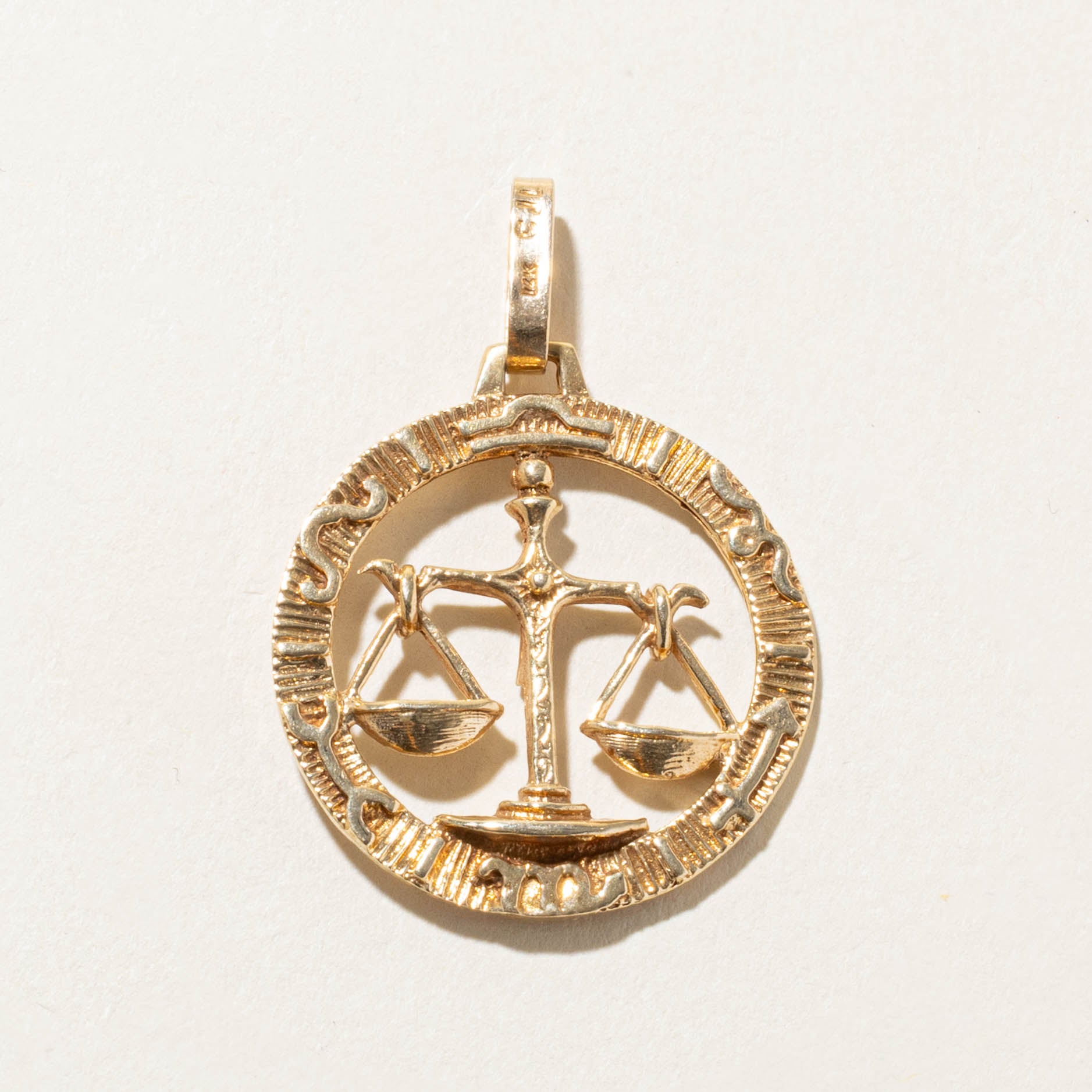 10k Libra Zodiac Pendant