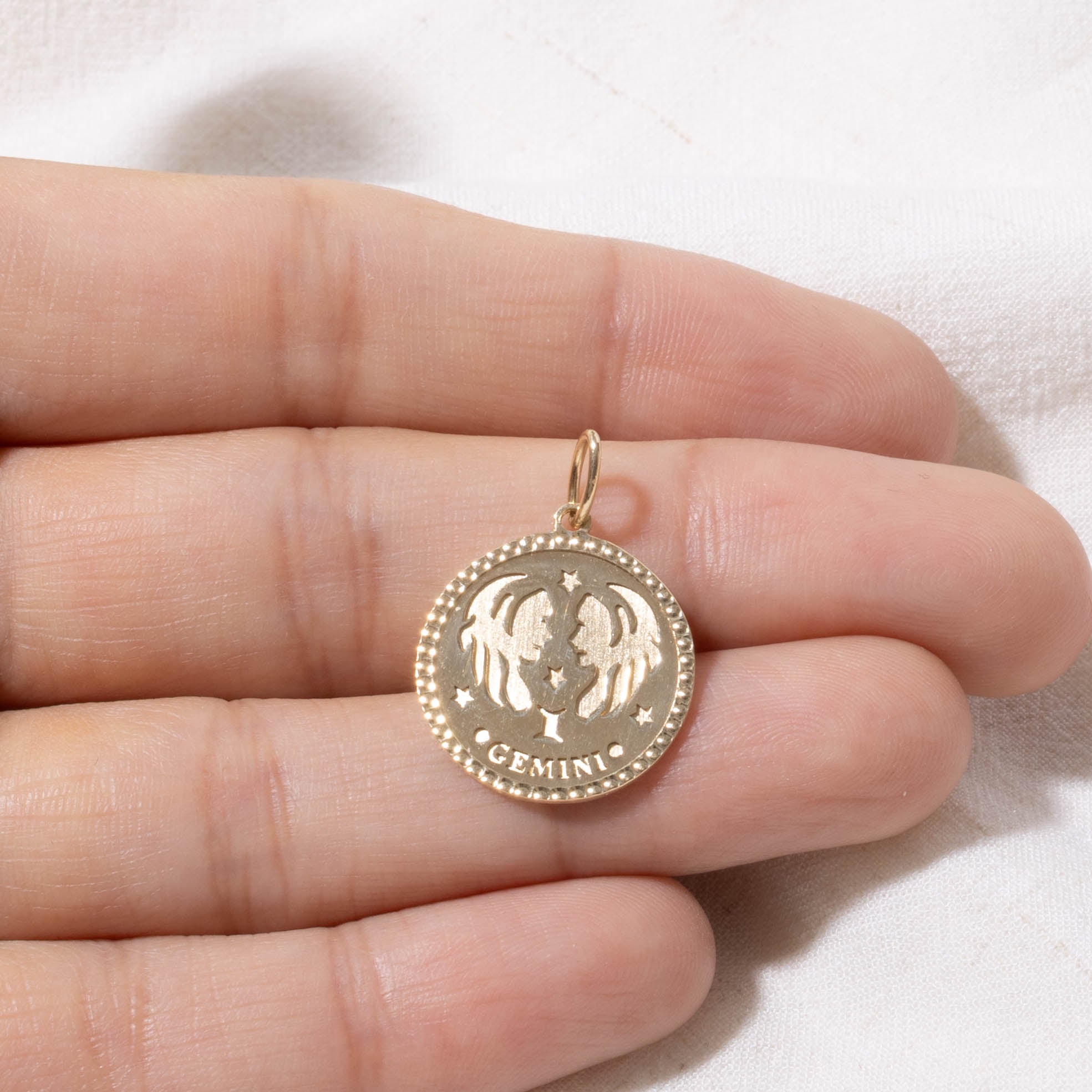 Italian 18k Gemini Zodiac Charm