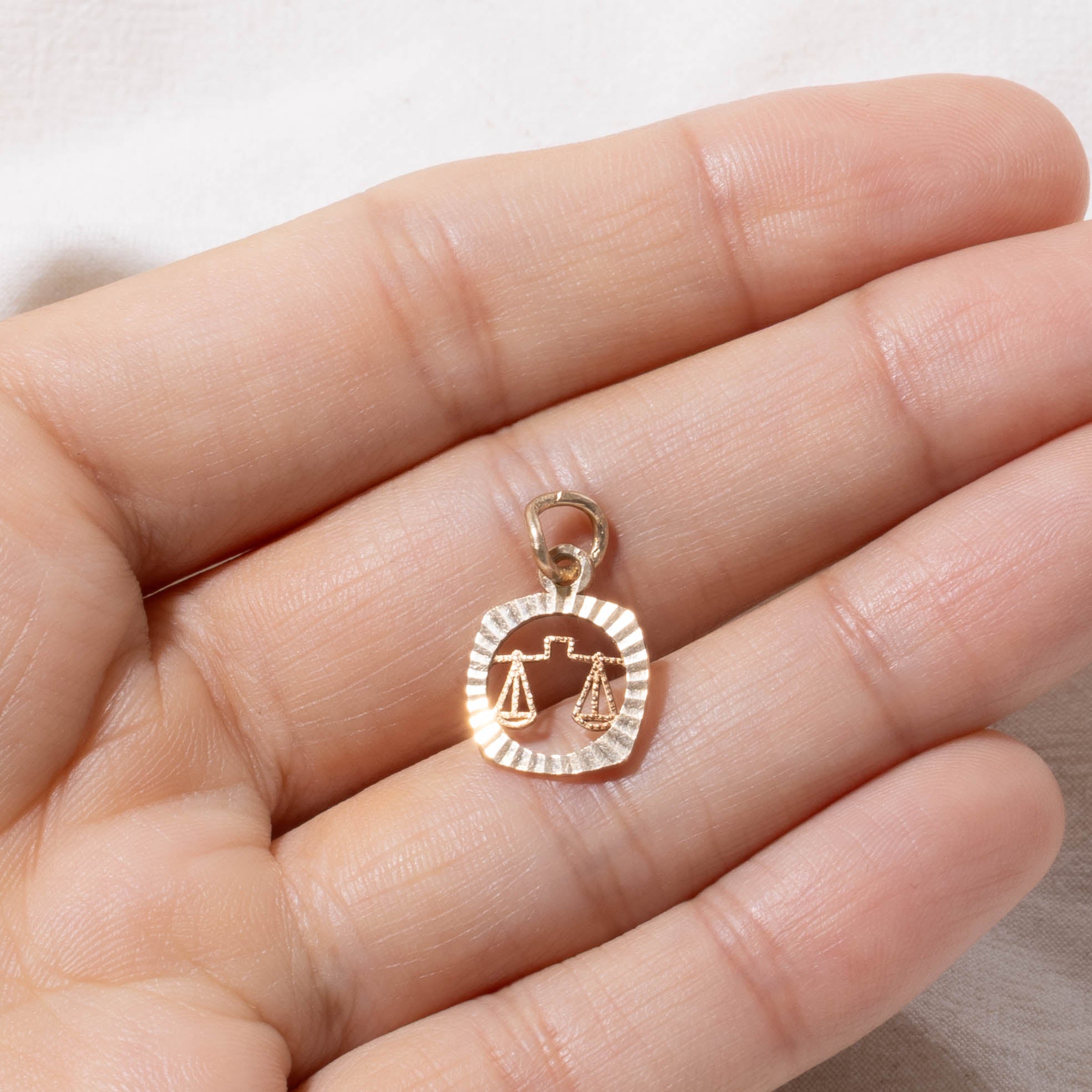 10k Libra Zodiac Charm