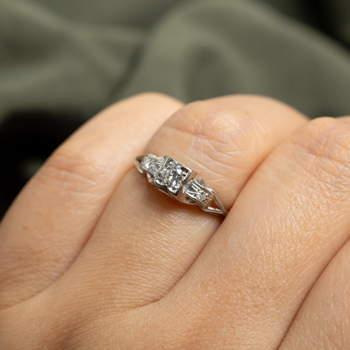 18k Old European Cut Diamond Milgrained Geometric Ring | 0.15ctw | SZ 6.5