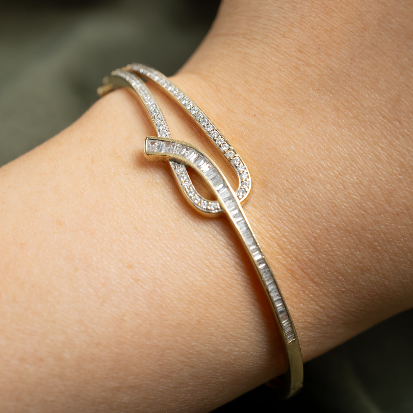 14k Multi Row Mixed Cut Diamond Looped Bangle | 1.03ctw | 2.25"