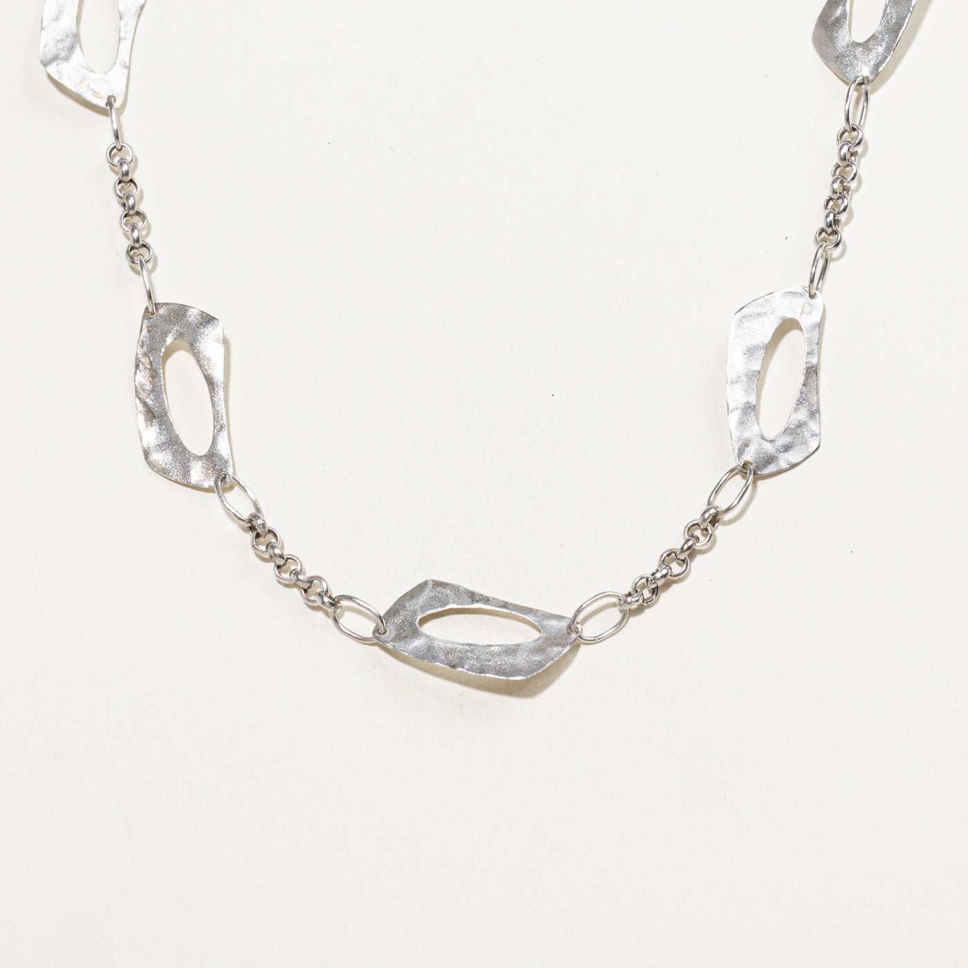Sterling Silver Hammered Geometric Chain Necklace | 19"