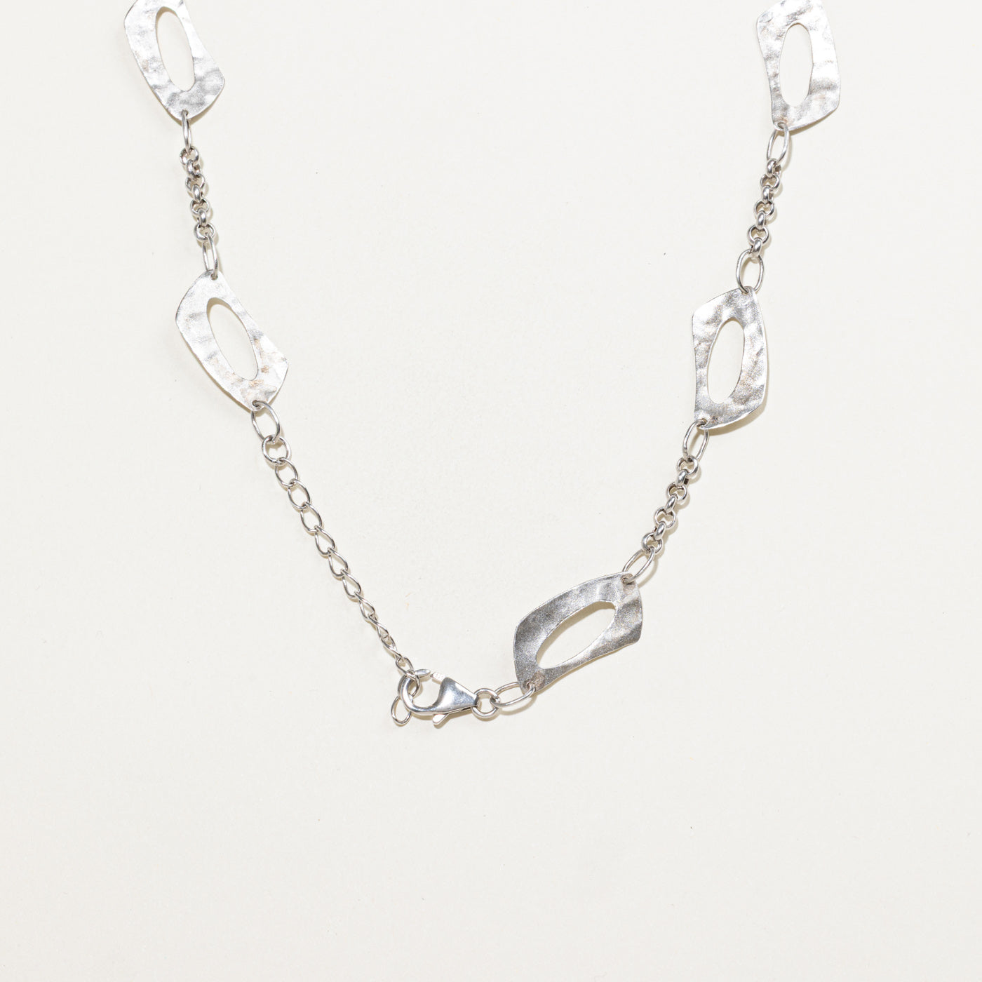 Sterling Silver Hammered Geometric Chain Necklace | 19"