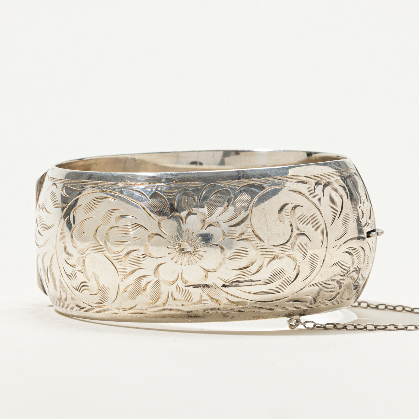 Sterling Silver Floral Engraved Bangle Bracelet | 7.5"