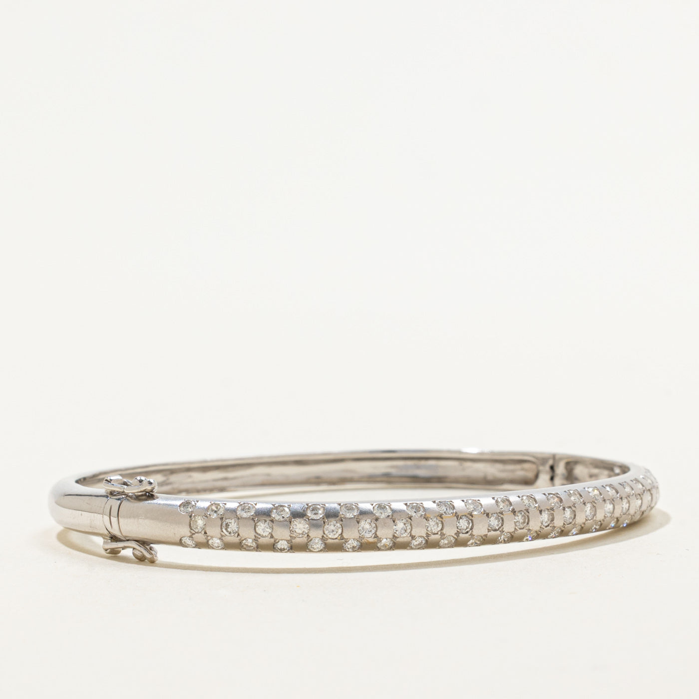 Flush Set Diamond Bangle Bracelet | 0.80ctw | 7"
