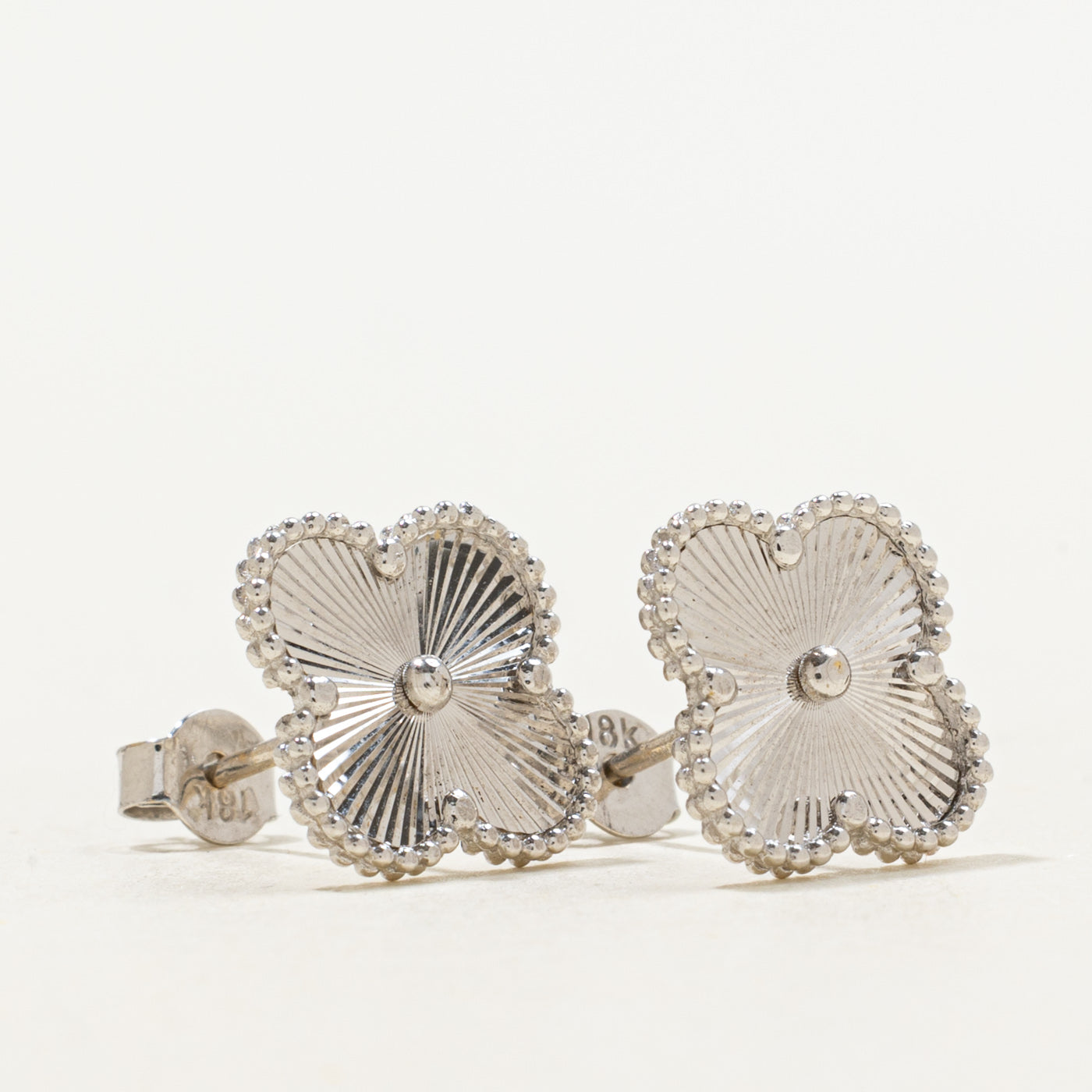 18k White Gold Four Leaf Clover Stud Earrings