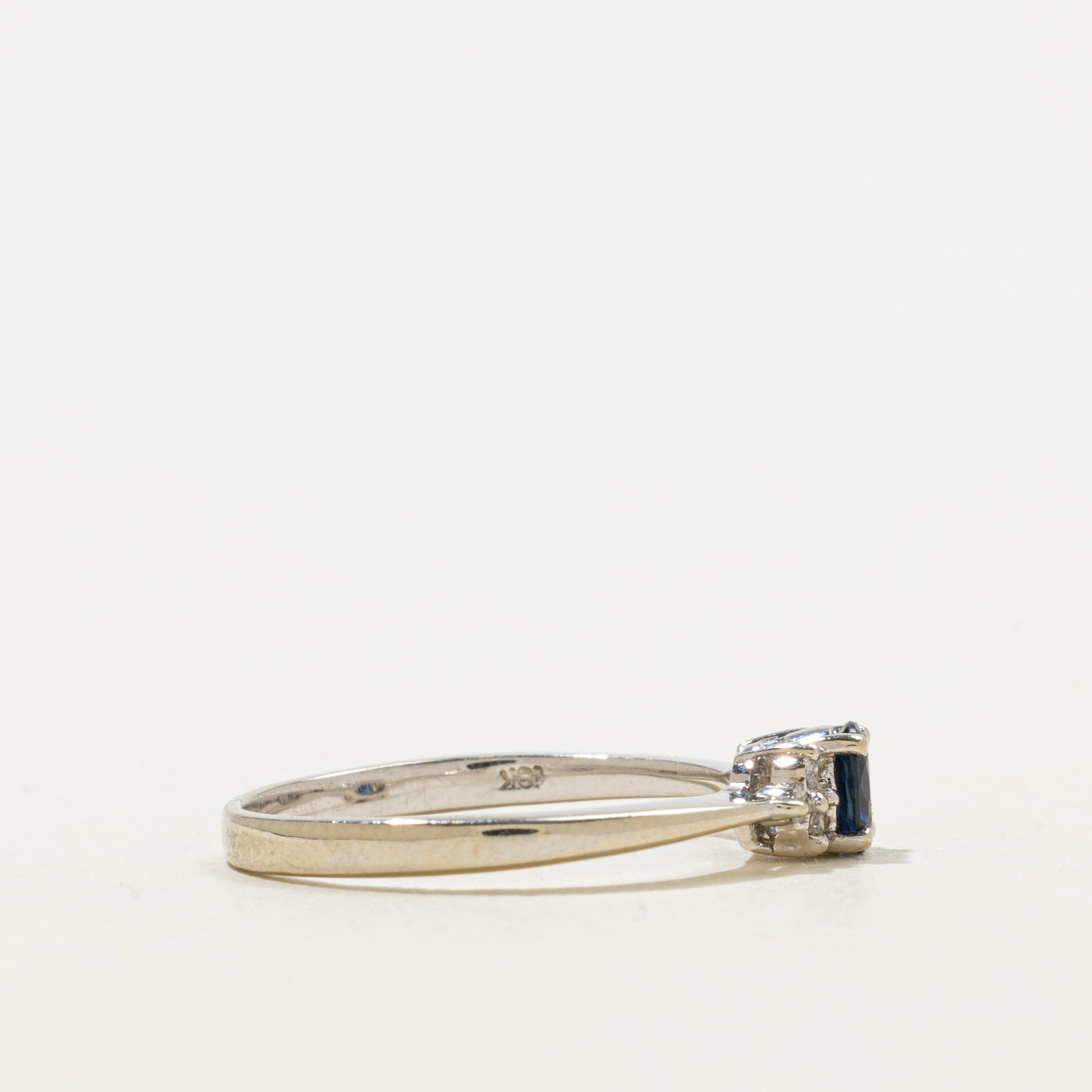 18k Oval Cut Sapphire & Diamond Accented Ring | 0.25ct, 0.06ctw | SZ 6.5