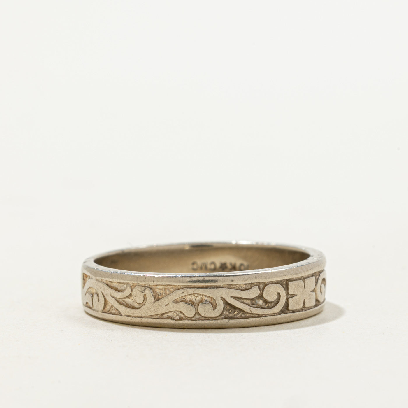 10k White Gold Scrollwork Band | 5.3mm | SZ 11.5