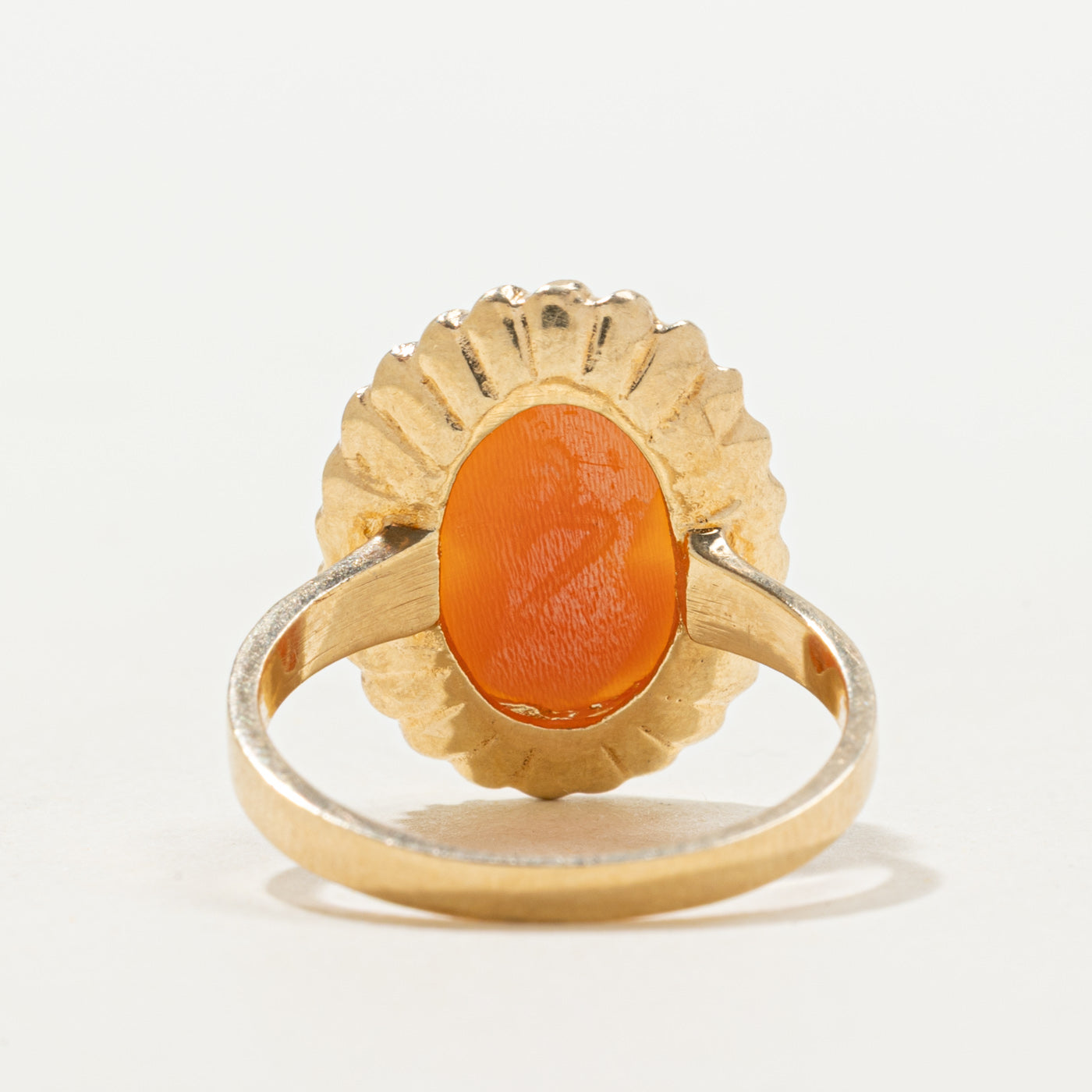 Orante Shell Cameo Ring | 2.50ct | SZ 6.25