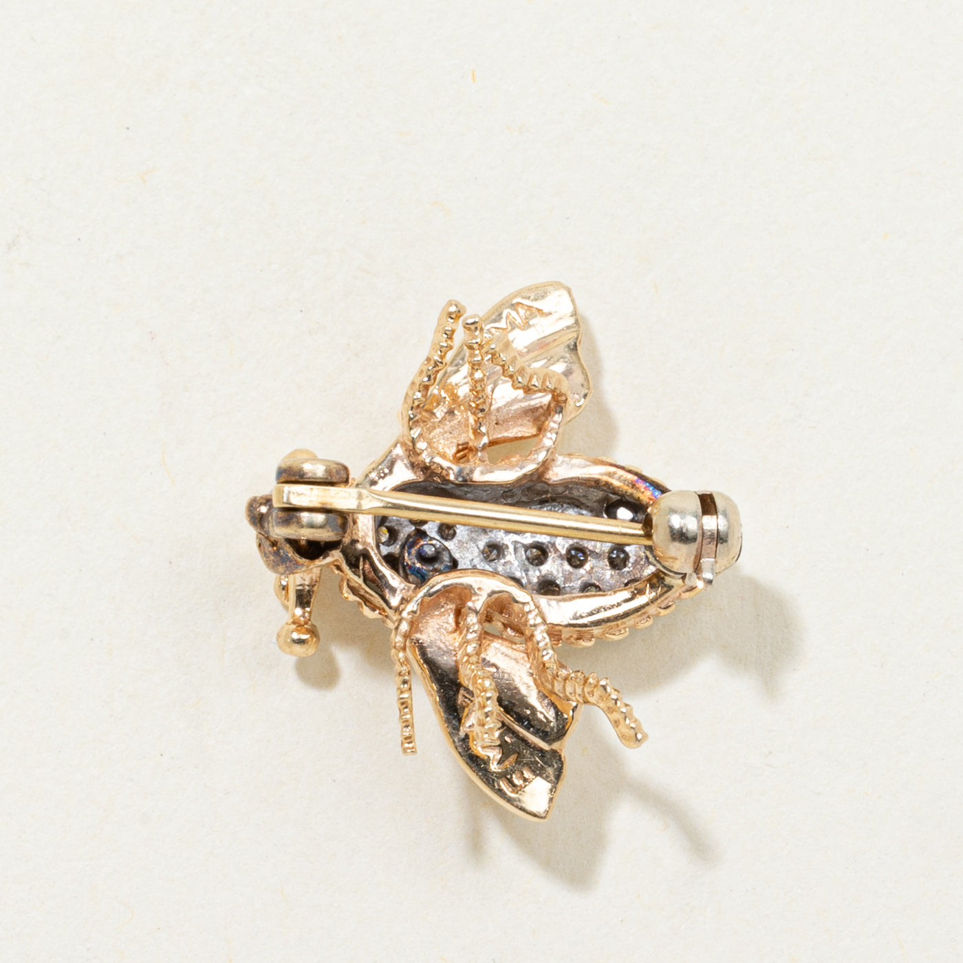 Diamond Bumble Bee Brooch | 0.10ctw