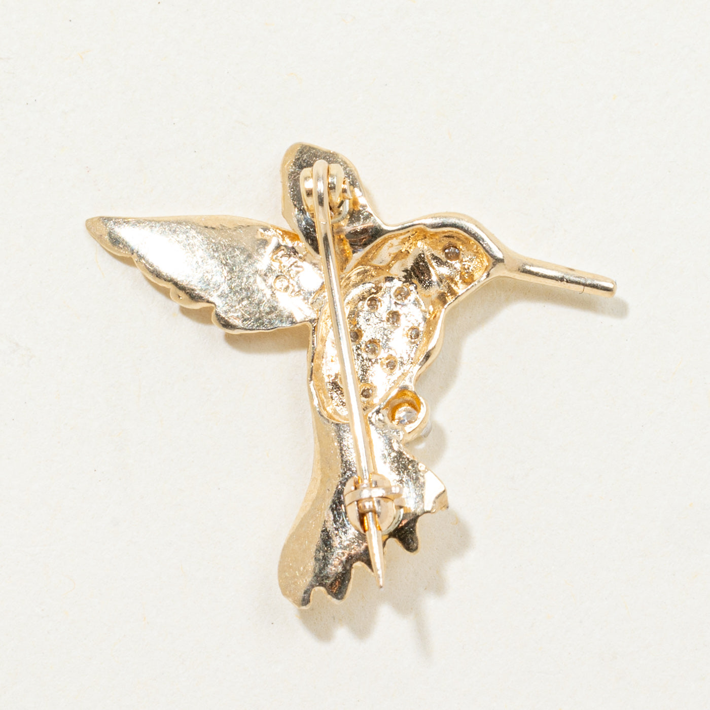 Diamond Hummingbird Brooch | 0.065ctw