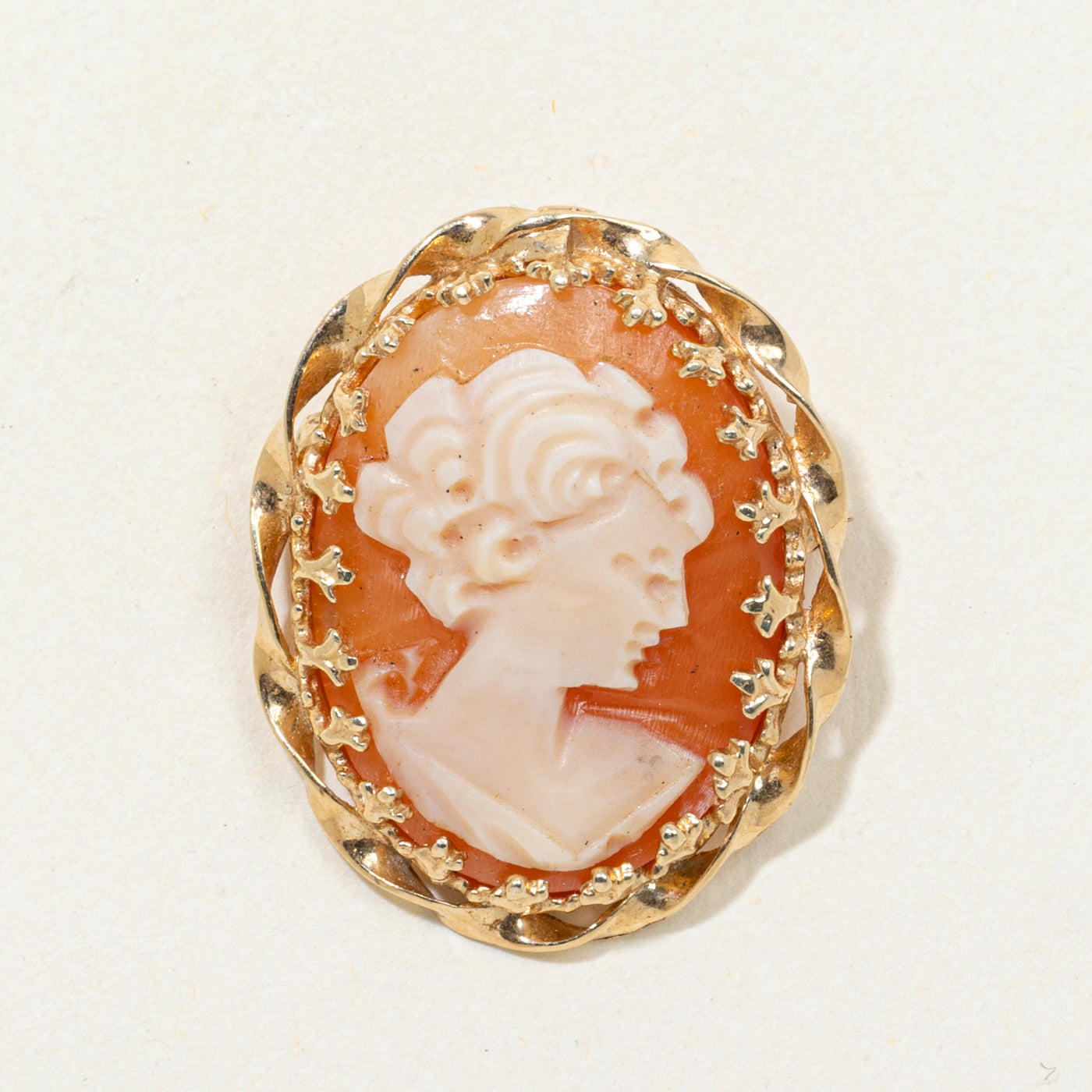 Shell Cameo Ornate Brooch & Pendant | 7.50ct