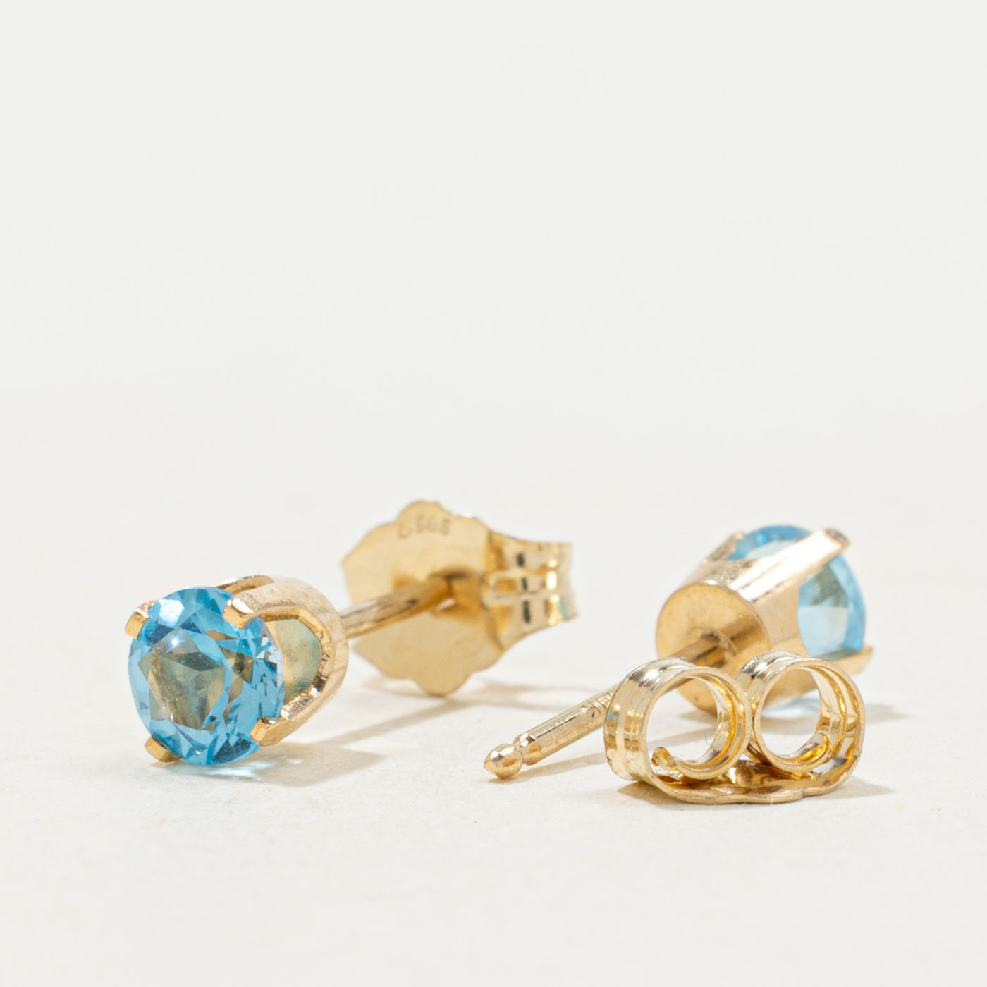 Blue Topaz Stud Earrings | 0.66ctw