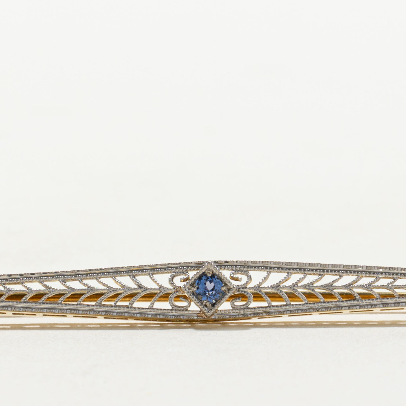 Early Art Deco Sapphire Filigree Brooch | 0.05ct
