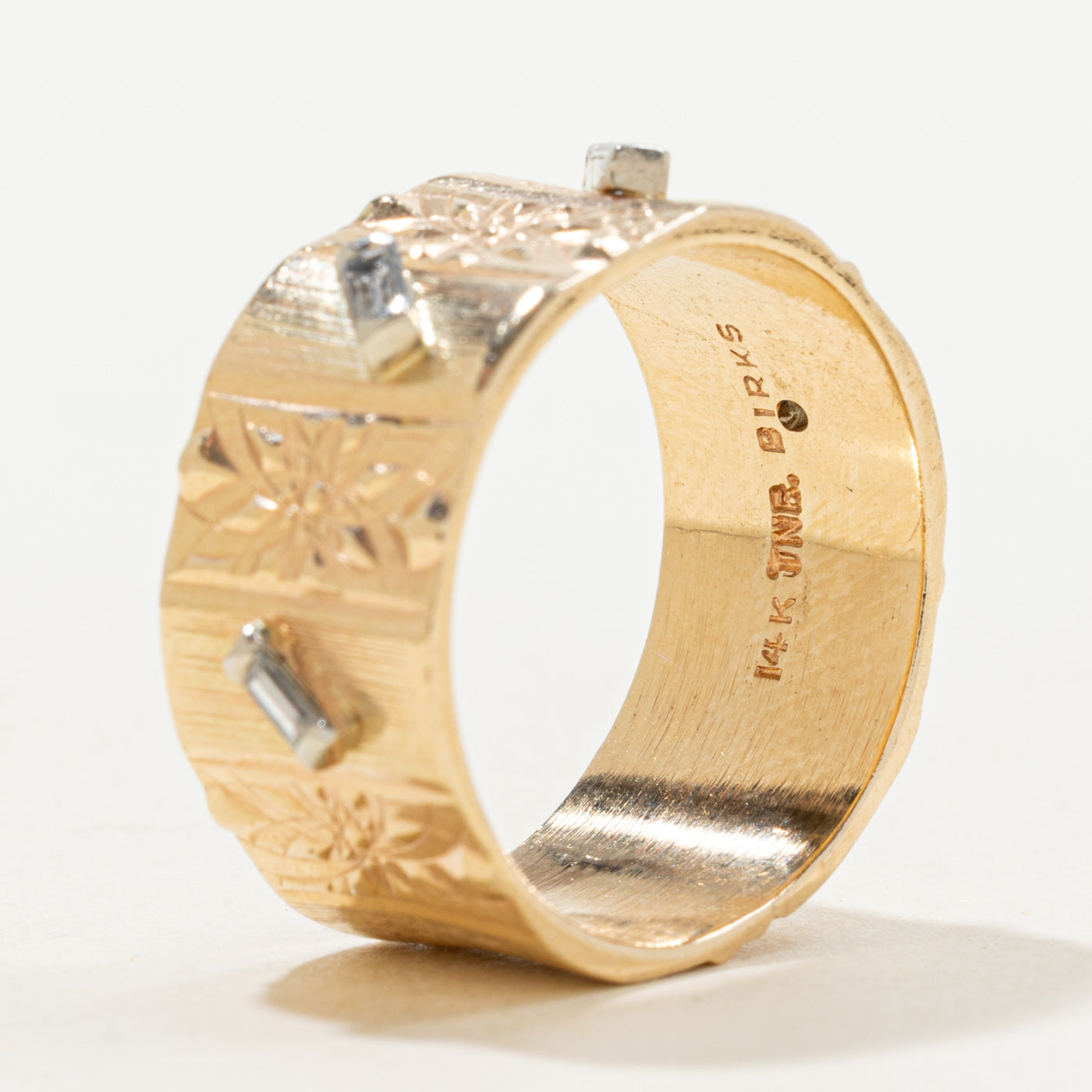 'Birks' Four Baguette Cut Diamond Engraved Cigar Band | 0.08ctw | 9.85mm | SZ 8.5
