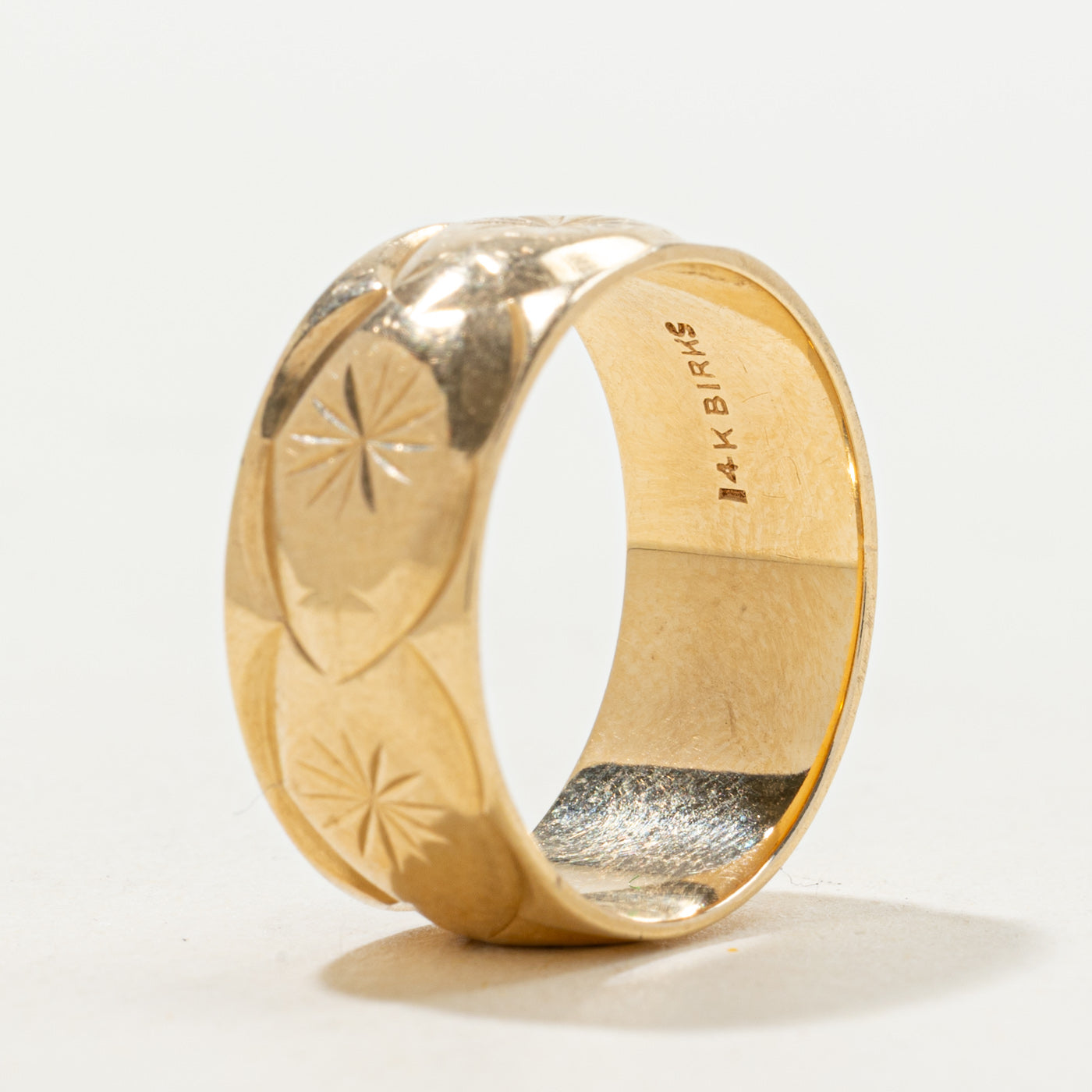 'Birks' 14k Yellow Gold Star Engraved Cigar Band | 8mm | SZ 6.5
