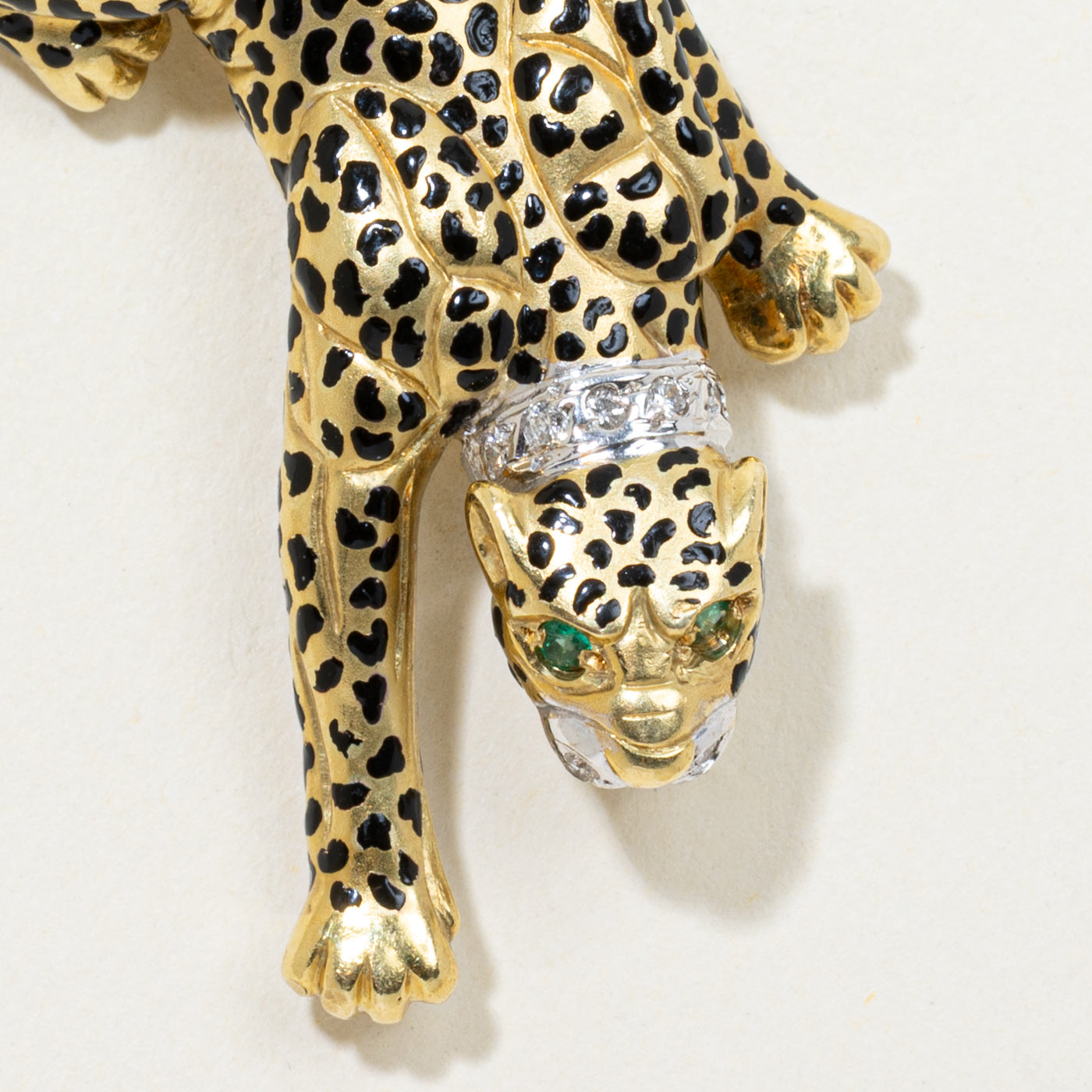 Emerald & Diamond Cheetah Brooch | 0.02ctw, 0.035ctw