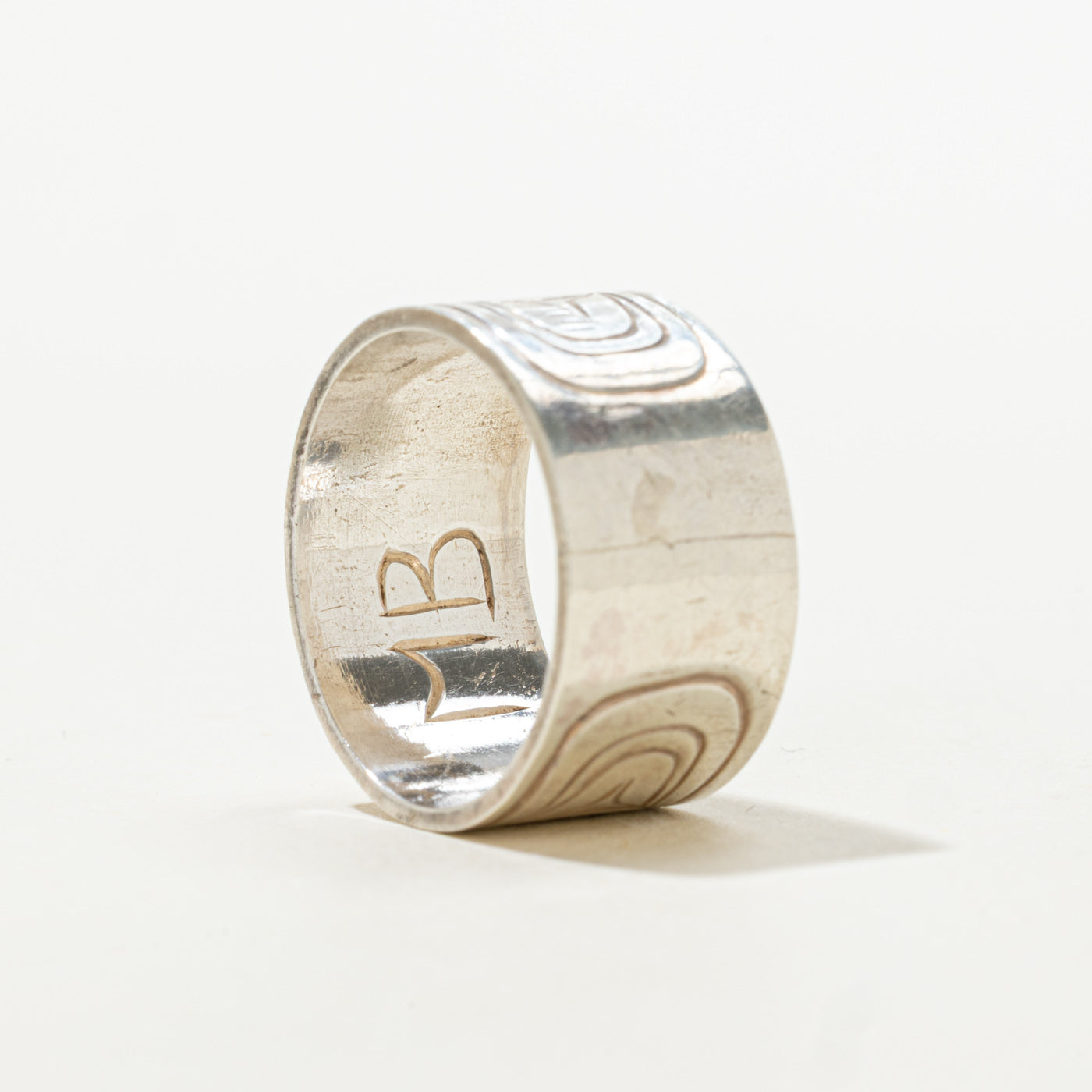 'M.B.' Sterling Silver Indigenous Engraved Band | SZ 8.75