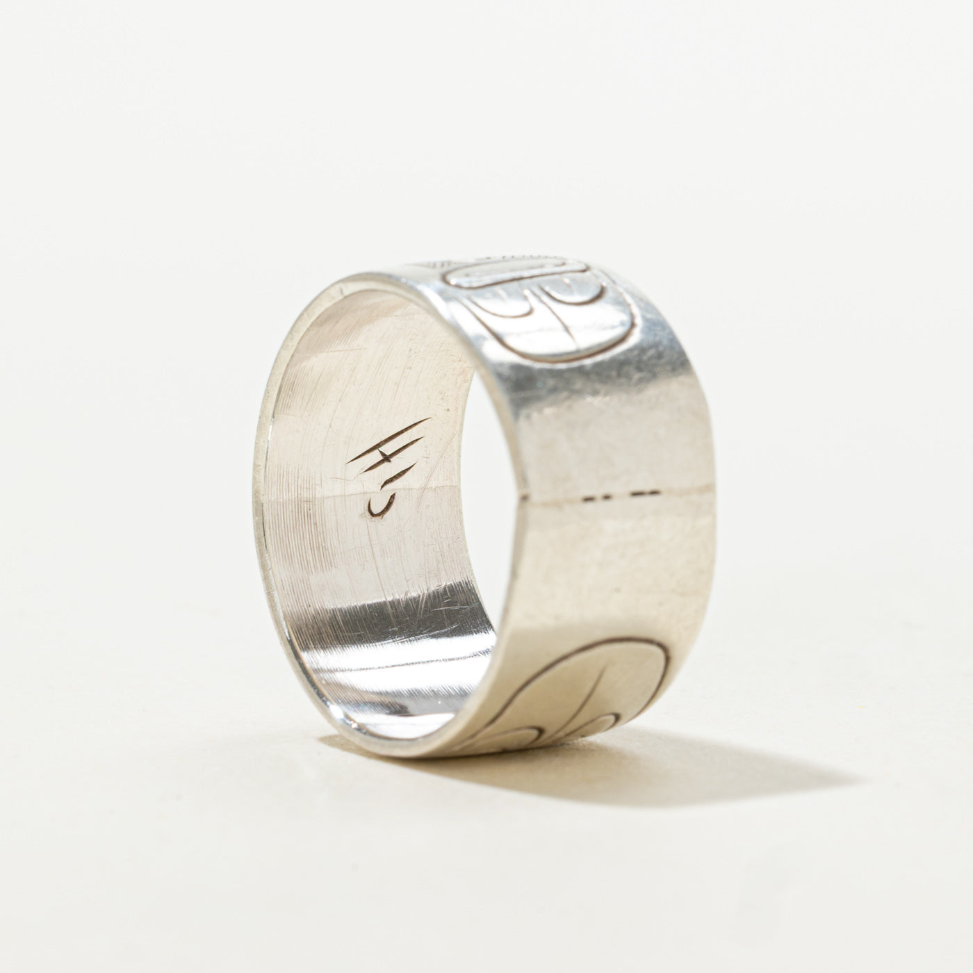 'C.I.H.' Sterling Silver Indigenous Engraved Band | 9.80mm | SZ 7.5