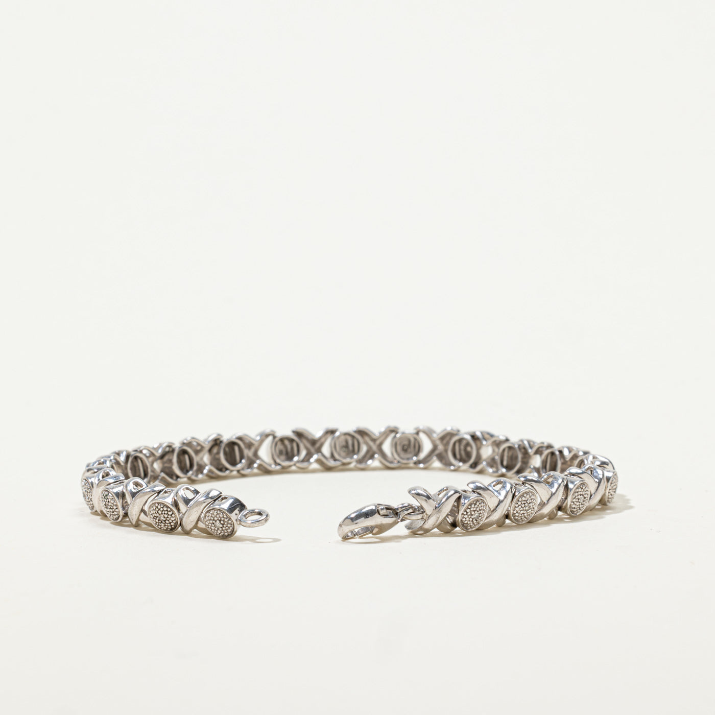 Sterling Silver Diamond Accent Geometric Bracelet | 0.10ctw | 7.5"