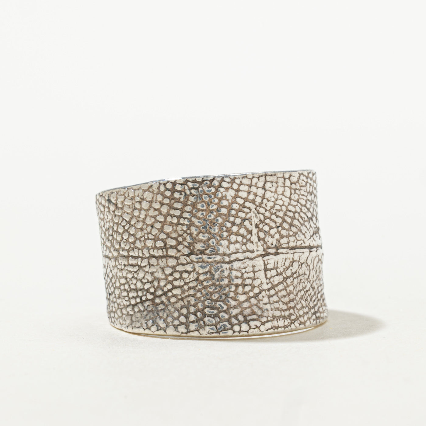 Sterling Silver Textured Wide Band | 16.55mm | SZ 11