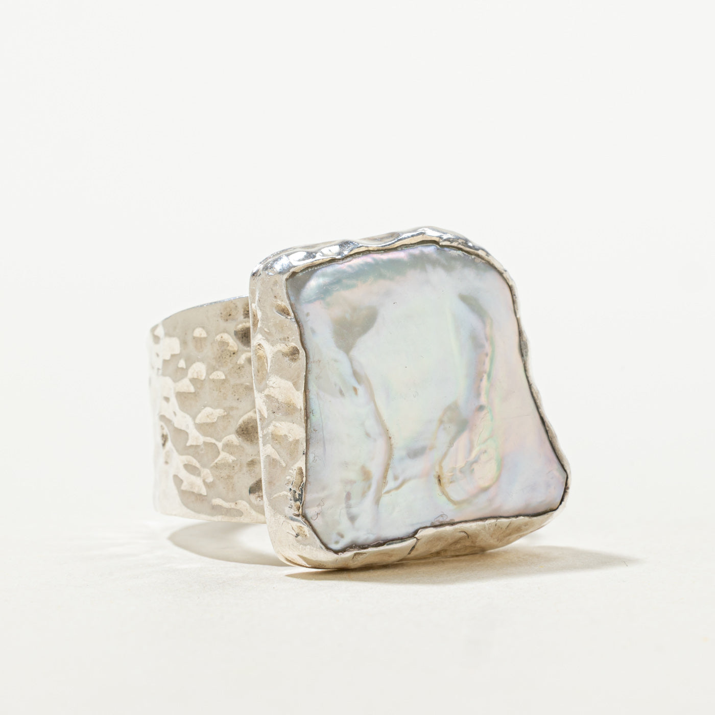 Sterling Silver Baroque Pearl Hammered Ring | SZ 7.5