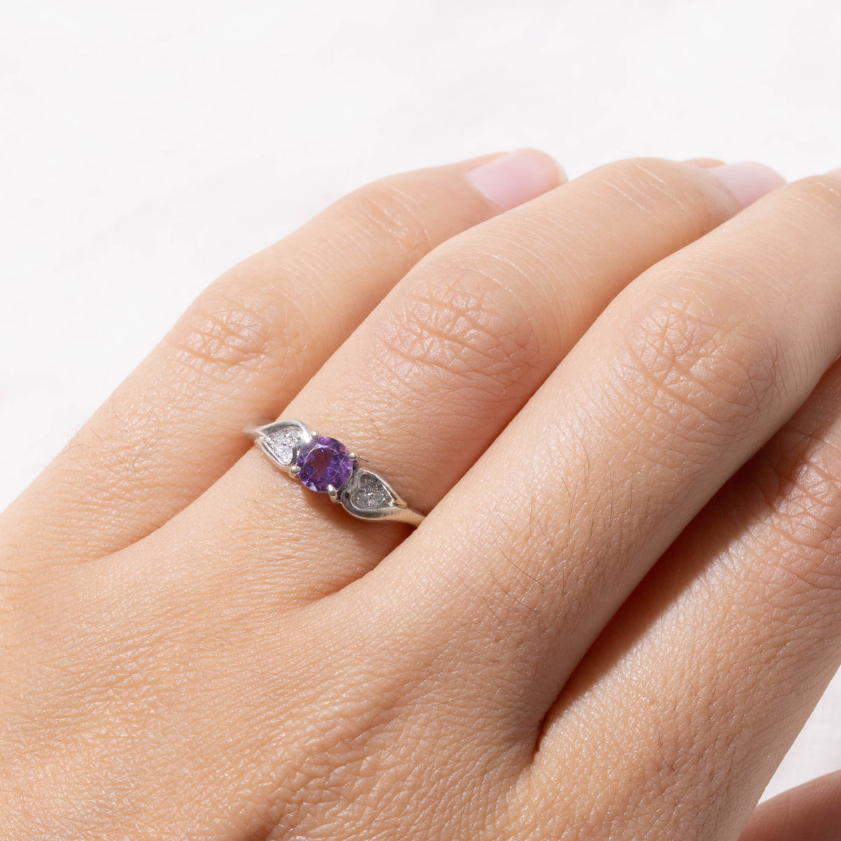 10k Amethyst & Diamond Heart Accented Ring | SZ 6.25