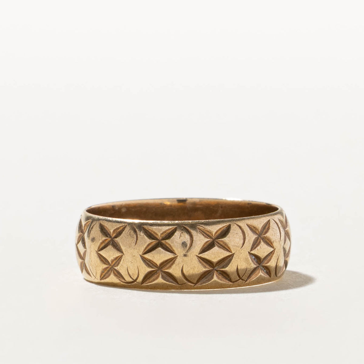 1978 London Yellow Gold Engraved Band | 6mm | SZ 6.5