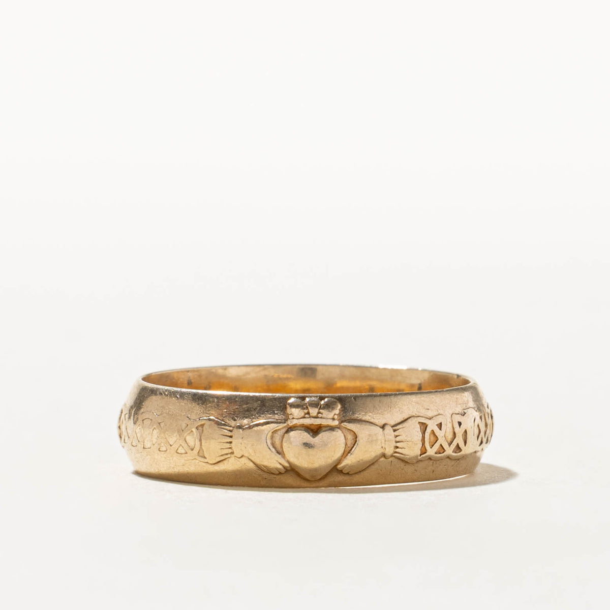 Dublin Yellow Gold Claddagh Band | 5.4mm | SZ 9.75